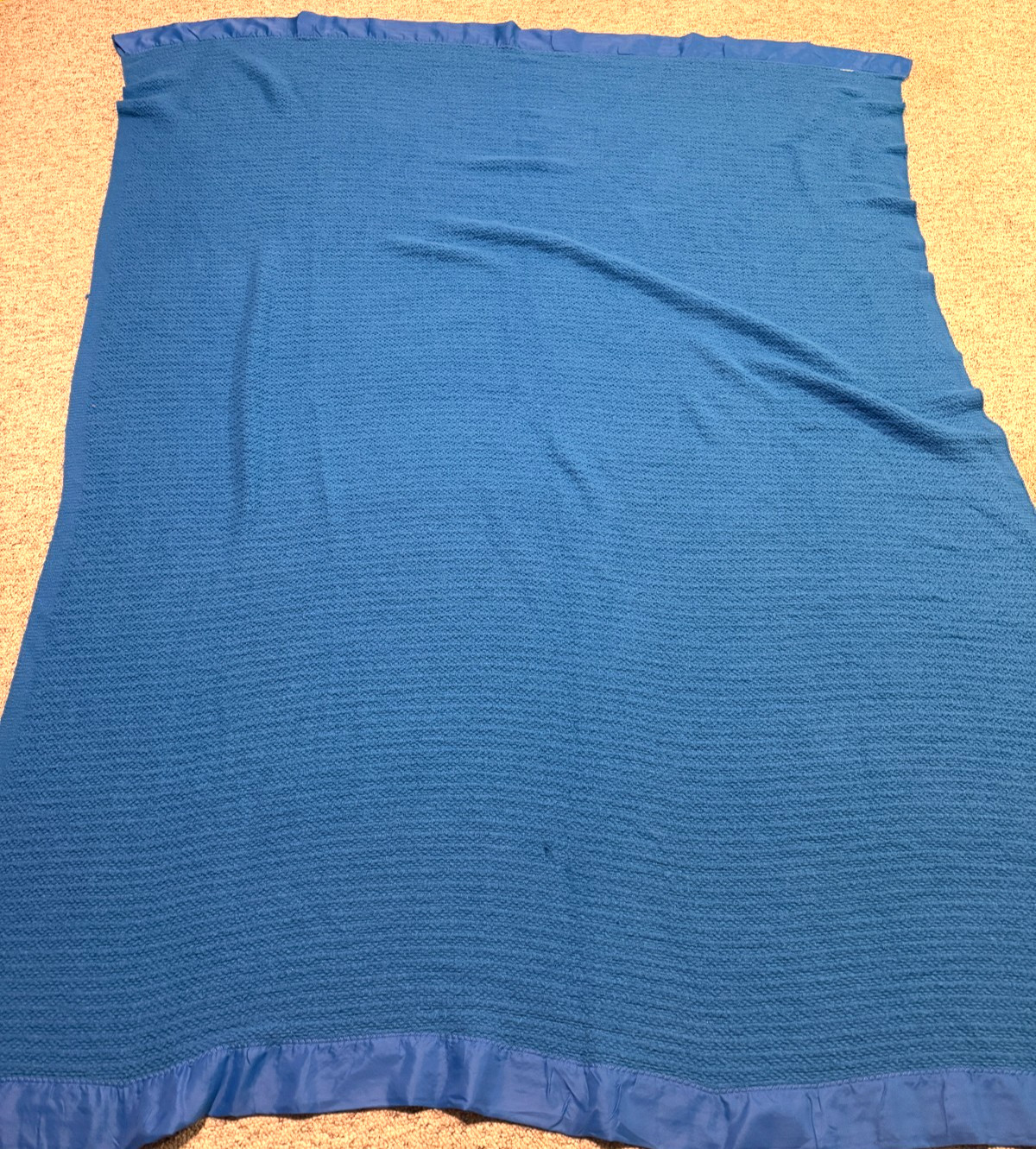 Blue Satin Trimmed Waffle Weave Blanket Twin Vintage Bright Blue 70x90in