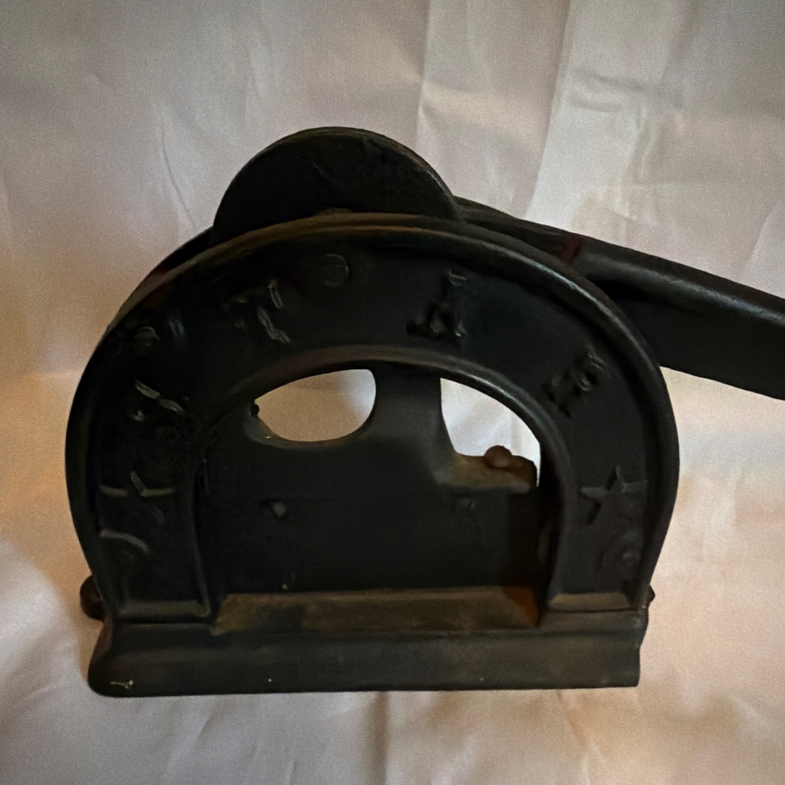 Antique 1885 (est) Star Griswold Mfg Co Tobacco Cutter