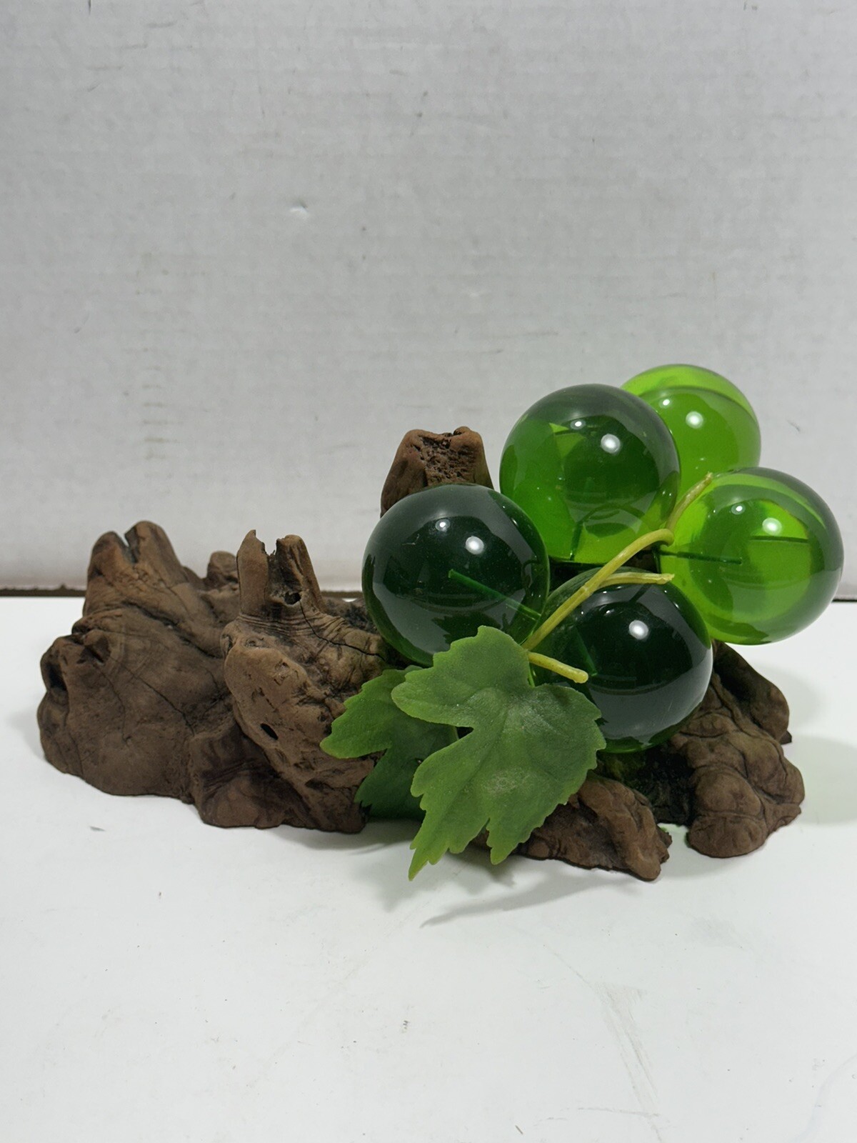 Vintage MCM Lucite Grape Cluster On Driftwood Burl Mid Century Modern Green
