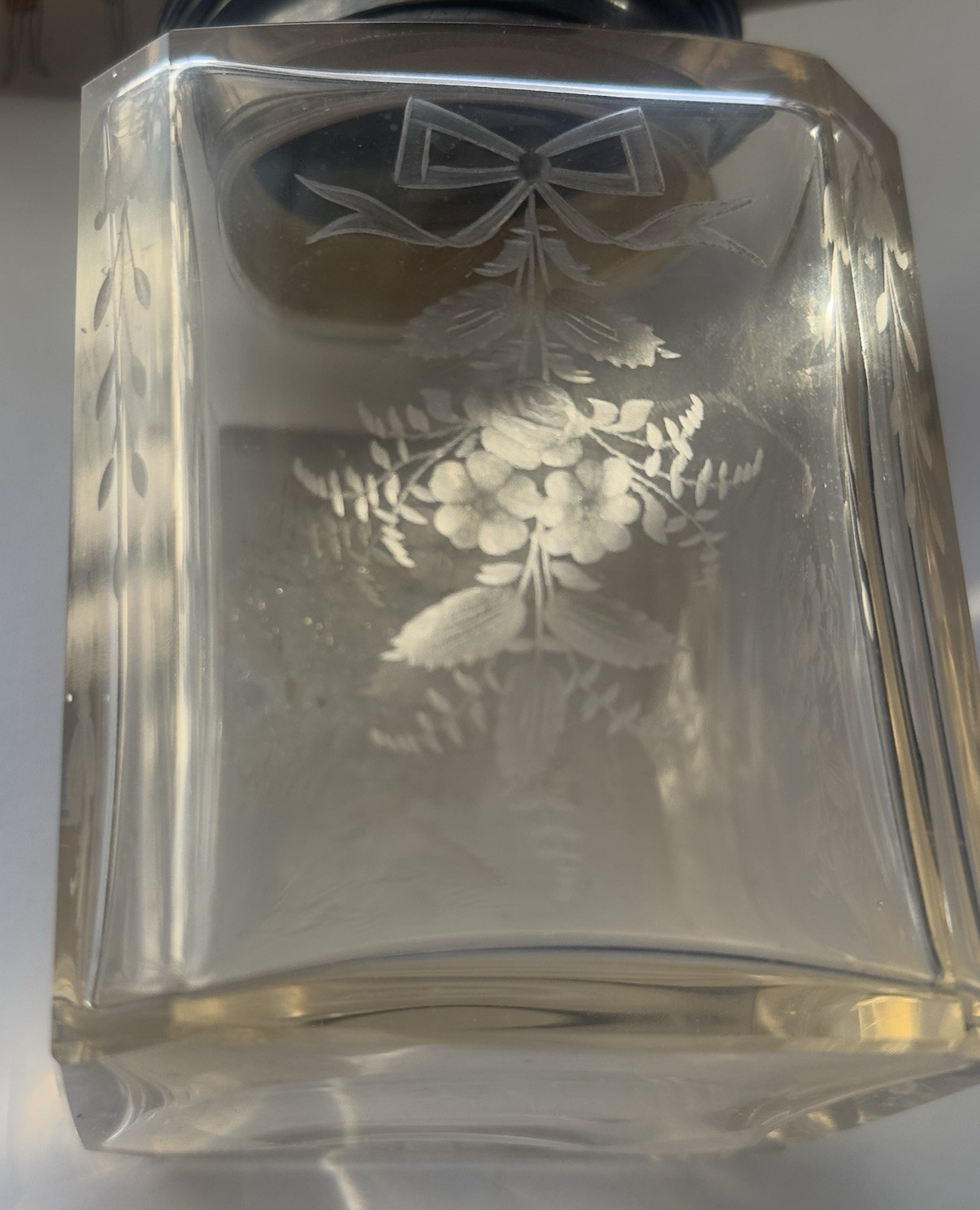 Antique Silver Victorian Floral Etched Glass Vanity Jar with Repousse Lid