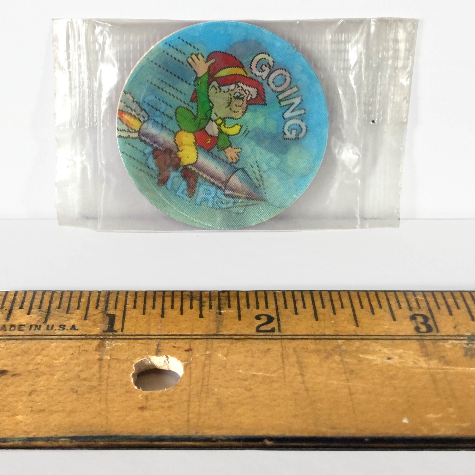 Keebler Elfin Magic Action Advertising Lenticular Badge (1994) New in Package