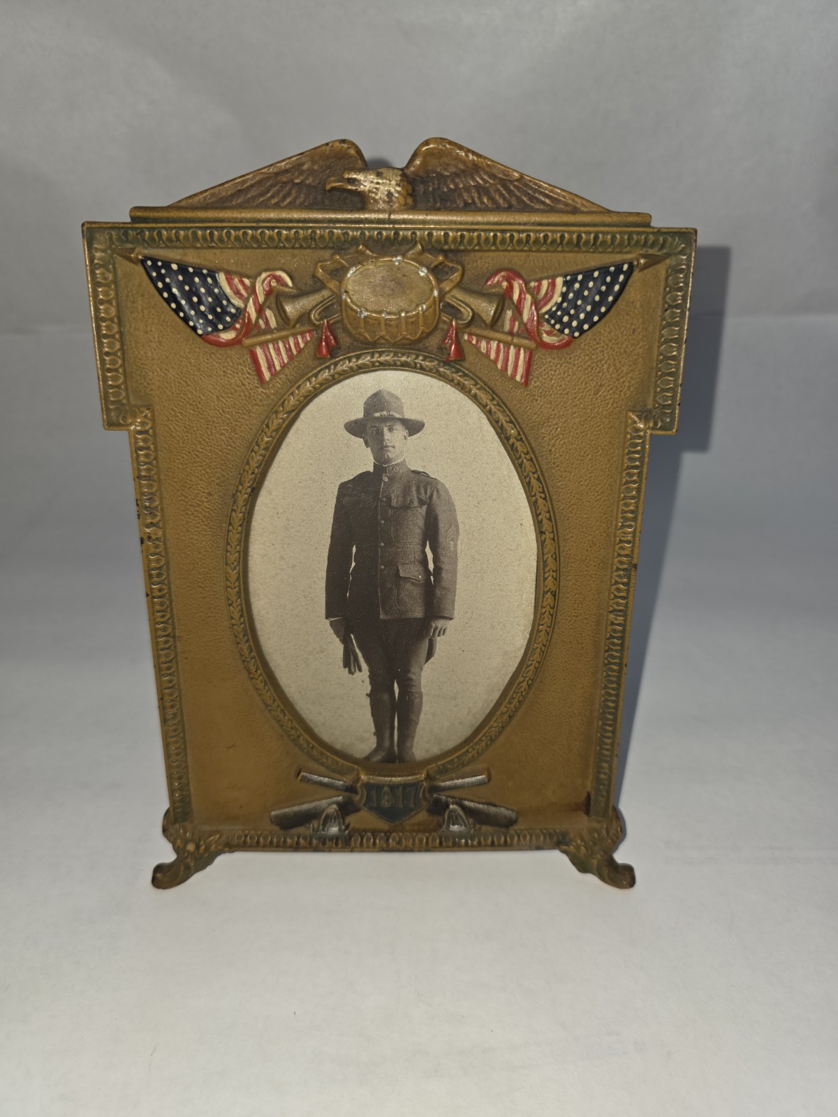 Antique 1917 WWI Patriotic Cast Metal Picture Frame Eagle Flags Soldier Photo