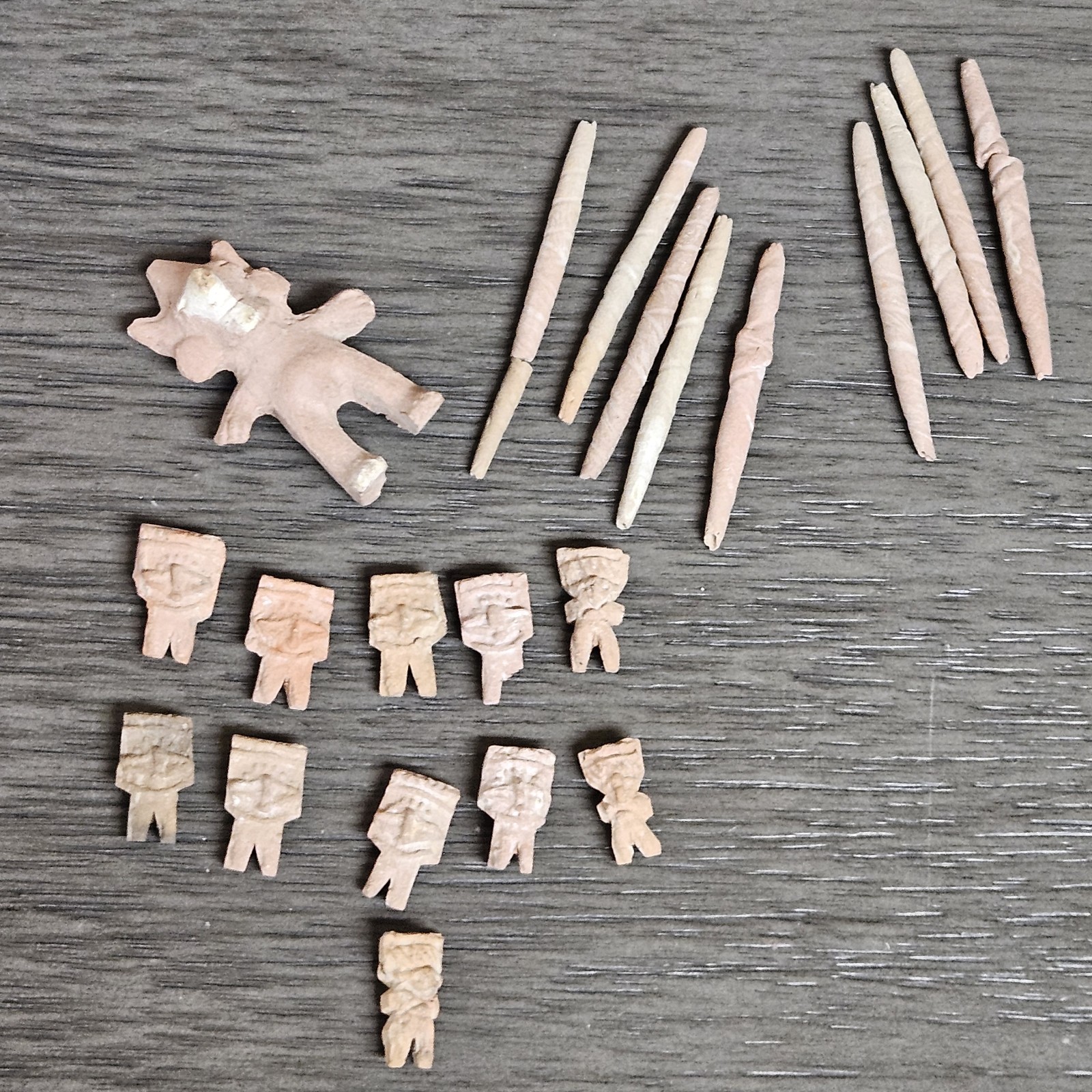 Pre-Columbian Style Terracotta Clay Bead Lot - Mesoamerican Faces Effigies