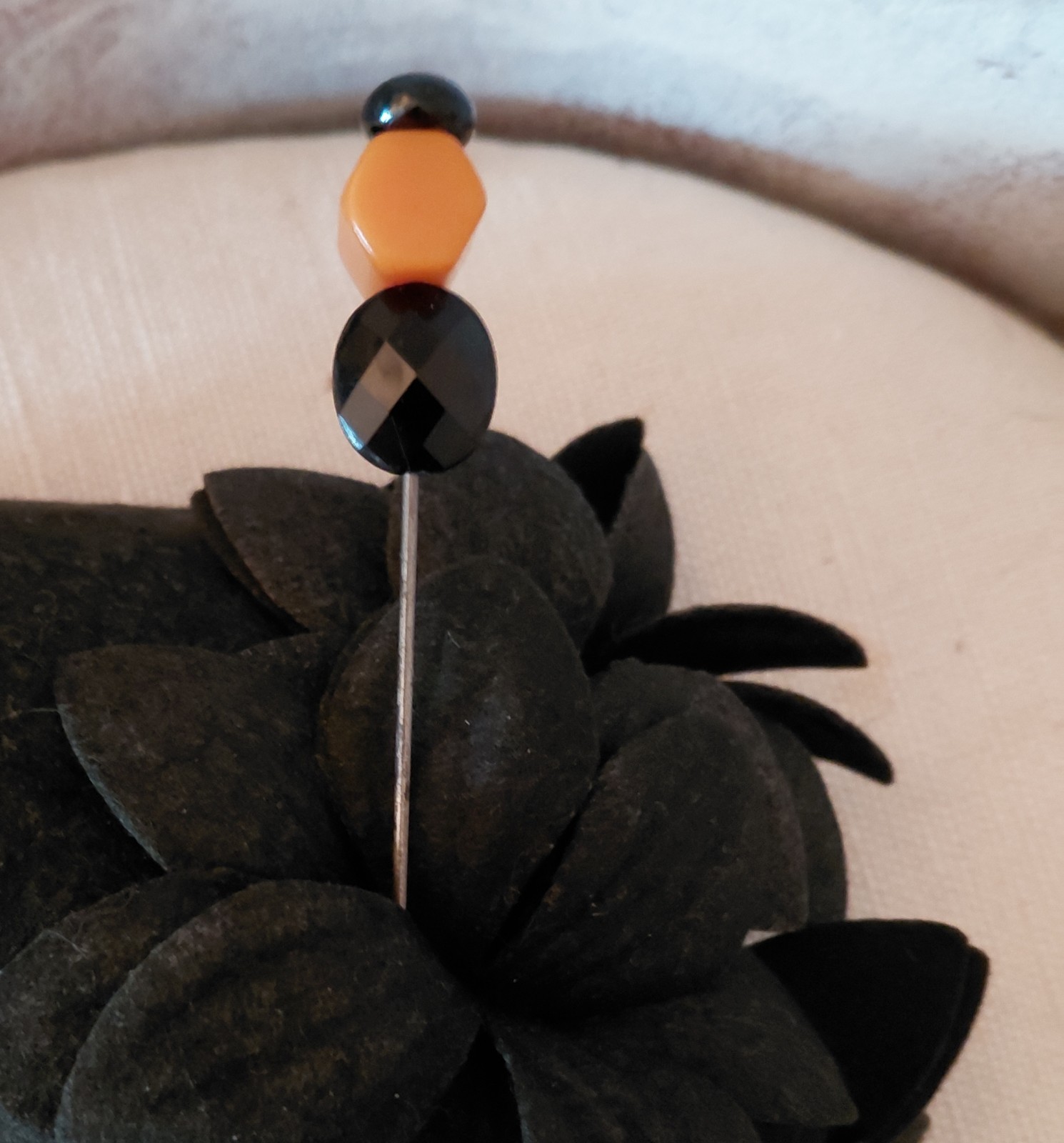 Rare Vintage 12 Inch Bakelite & Oynz Stone Art Deco Hat Pin 1940s 50s