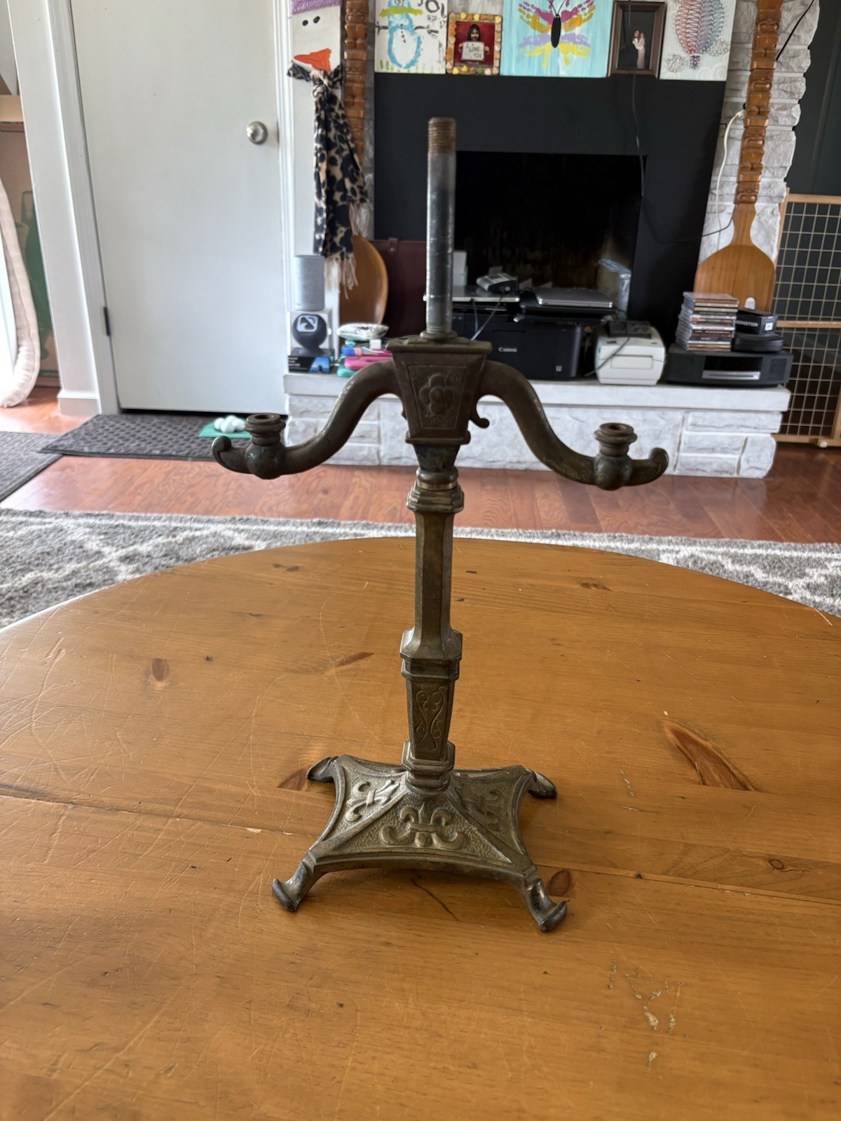 ANTIQUE SOLID CAST IRON BASE/ARMS FOR TABLE LAMP REMBRANDT R8135-18x7.5x5.75”