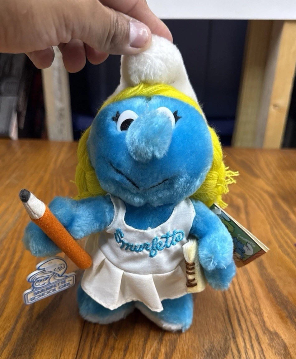 Vintage Smurfette School Girl Wallace Berry & Co 1983 Vintage Smurfette School Girl Wallace Berry & Co 1983
