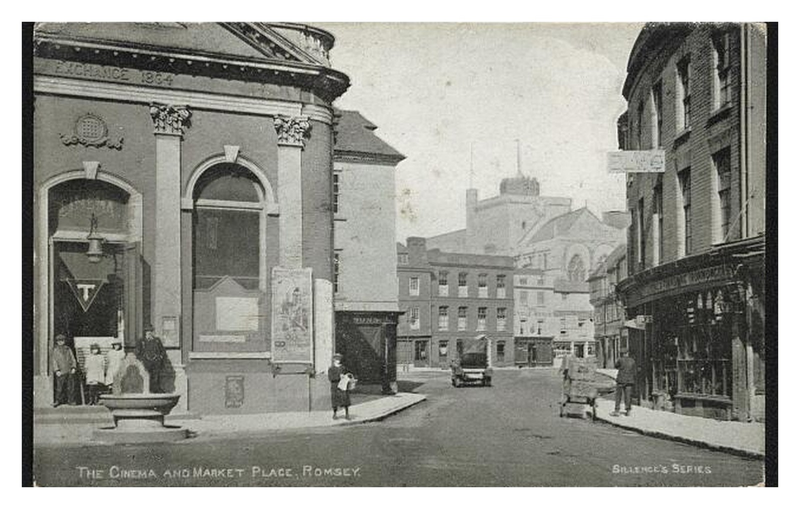 Romsey Hampshire Market Place Standard Postcard
