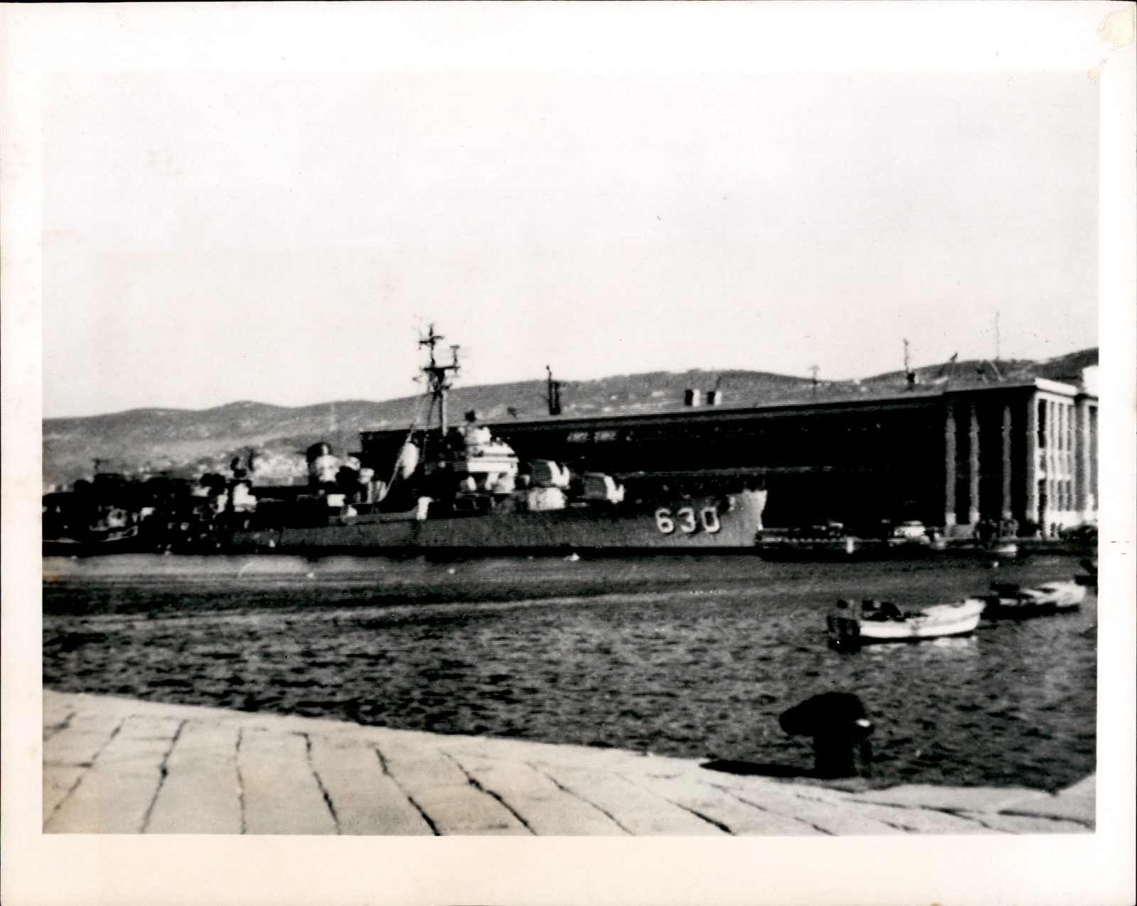 GA277 1953 Int'l News Wire Photo AMERICAN DESTROYER USS BRAINE TURBULENT TRIESTE GA277 1953 Int'l News Wire Photo AMERICAN DESTROYER USS BRAINE TURBULENT TRIESTE
