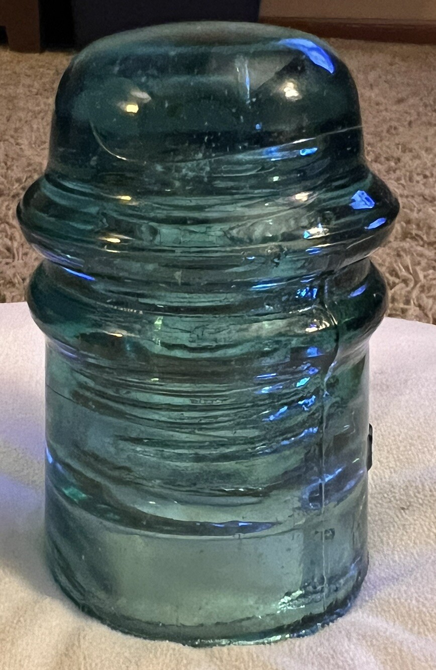 Nice Crude Bubbly CD 121 Am Tel & Tel Co Mlod Toll Style Glass Insulator