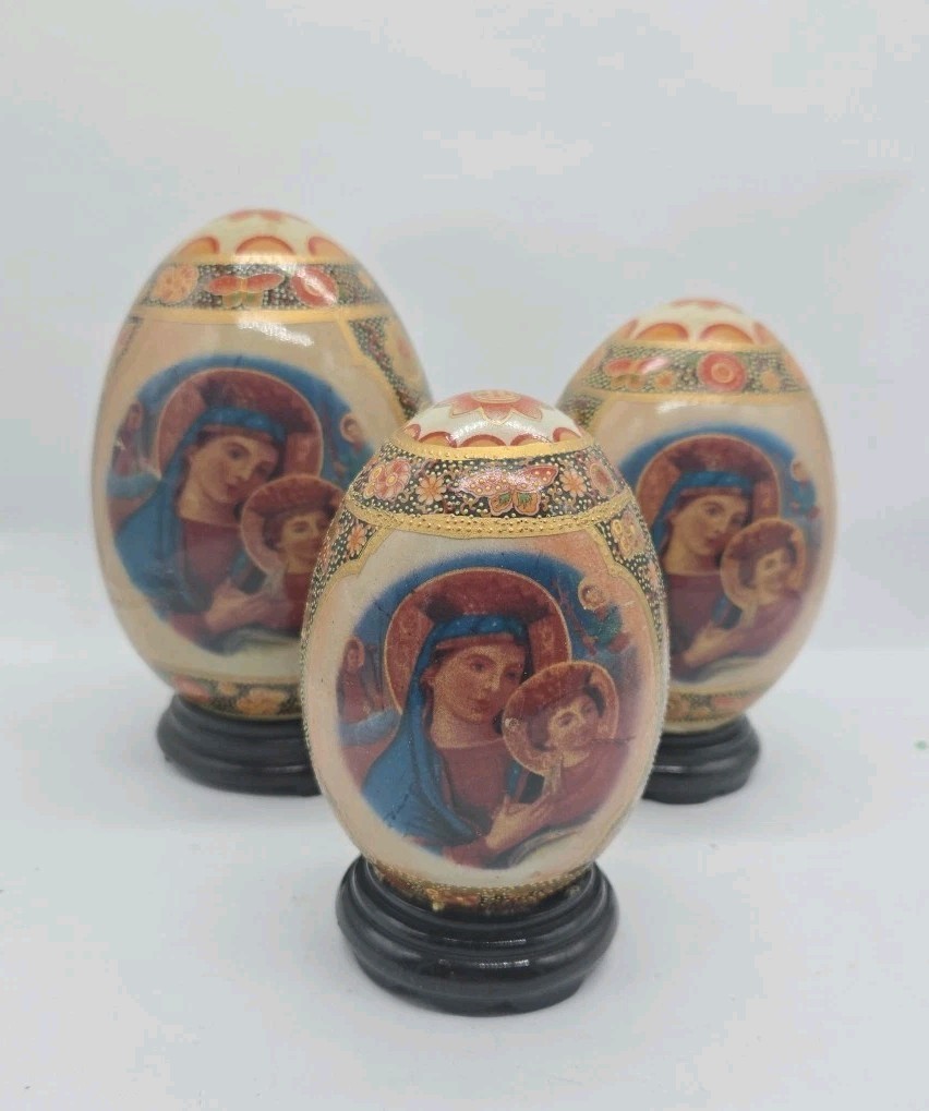 3 Vintage Ceramic Catholic Relic Holy Egg Paiinted Excellent Condition