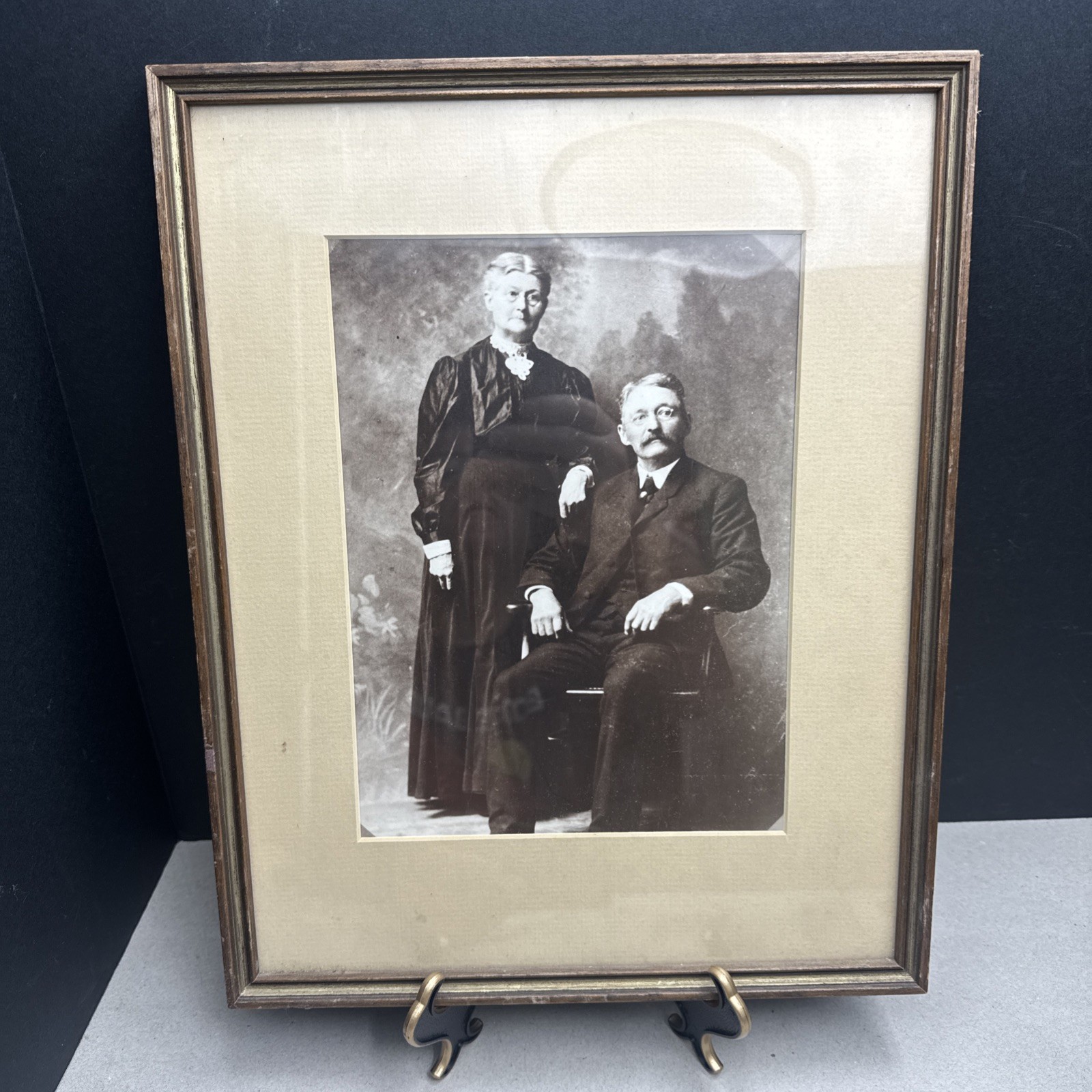 Antique Framed Photo Family Portrait, Wooden Frame 12” X 15”