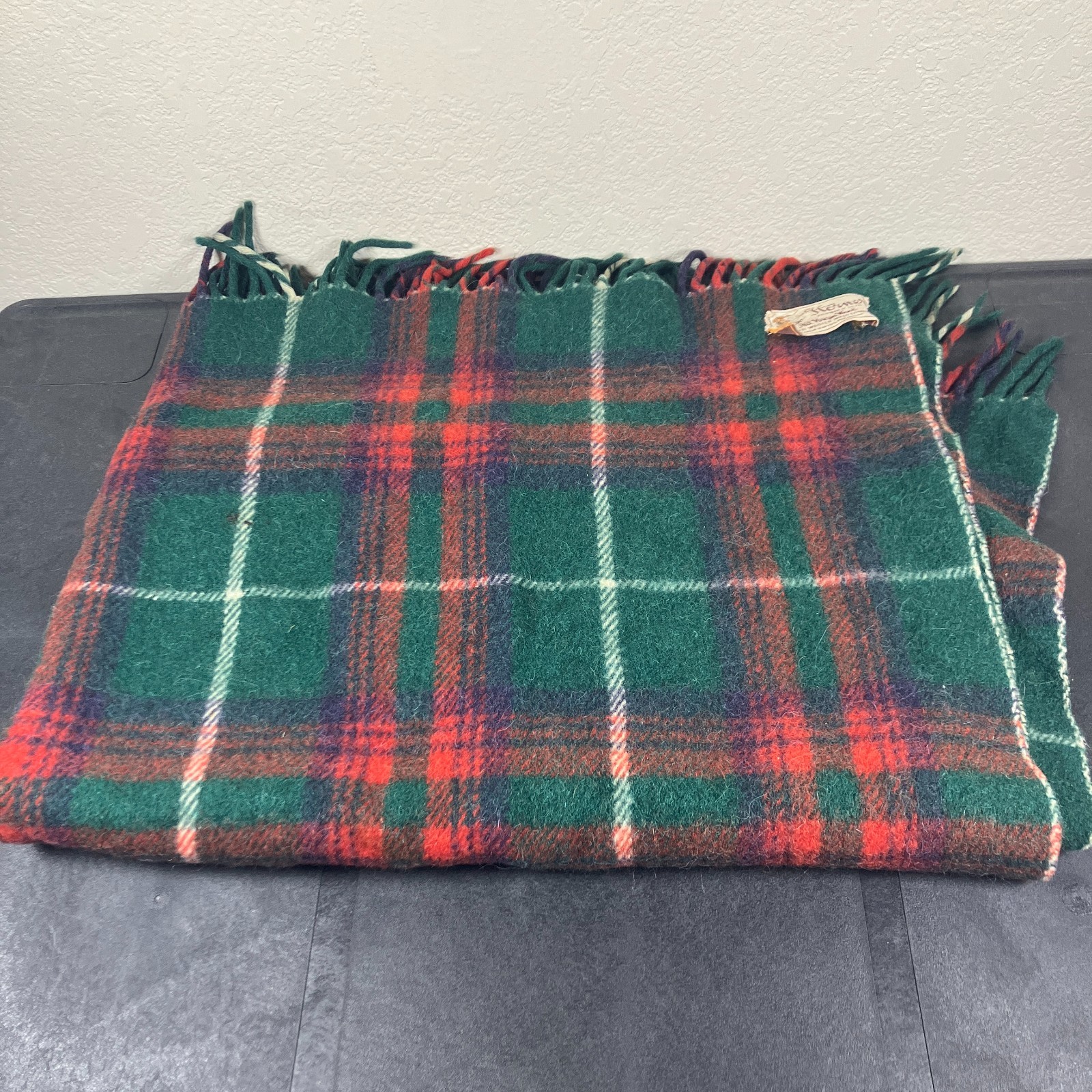 Vintage Horner Blanket Red Green Tarn Plaid Wool Throw 84\