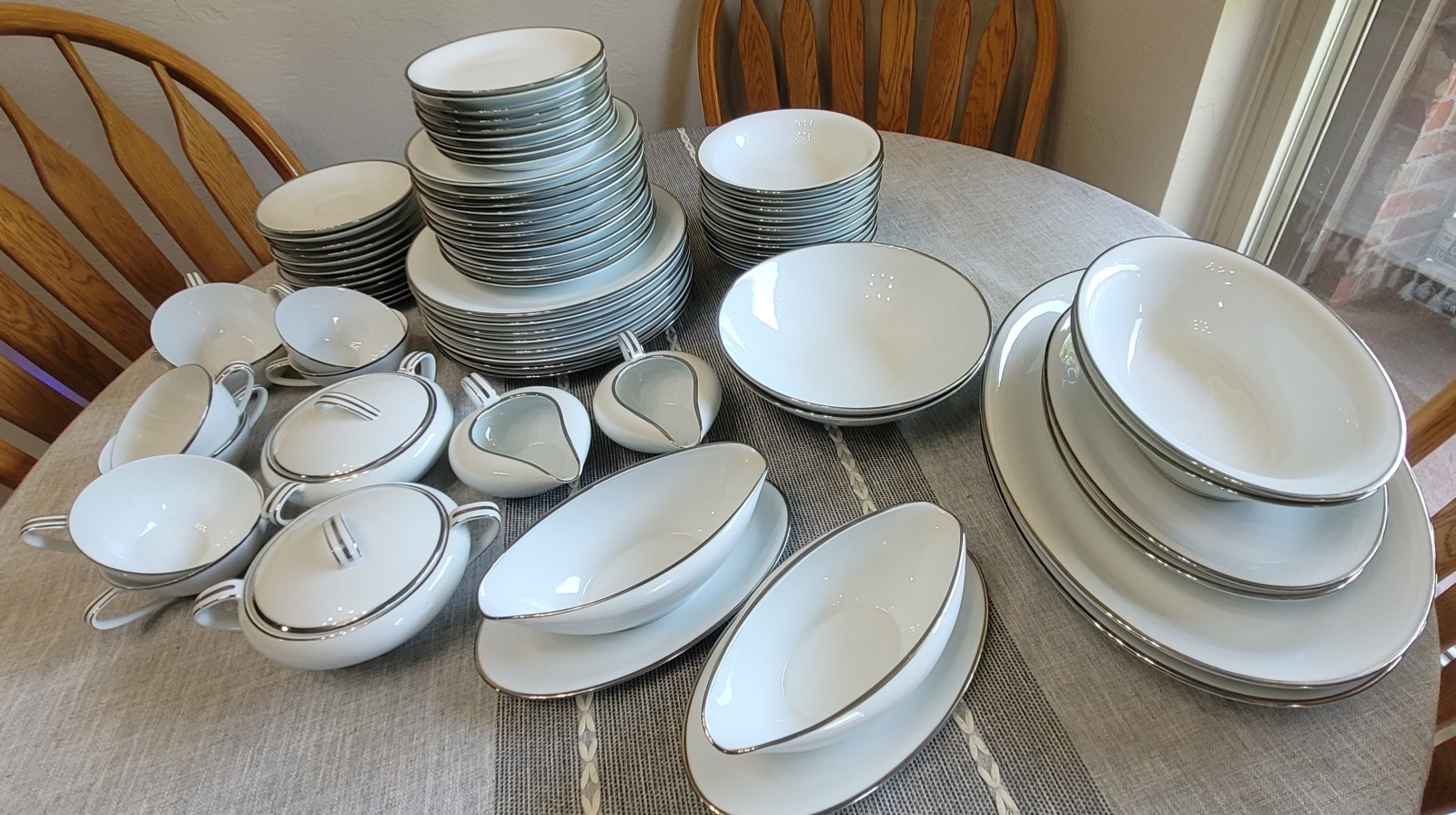 Noritake China Silverdale 5594 Vintage Collection