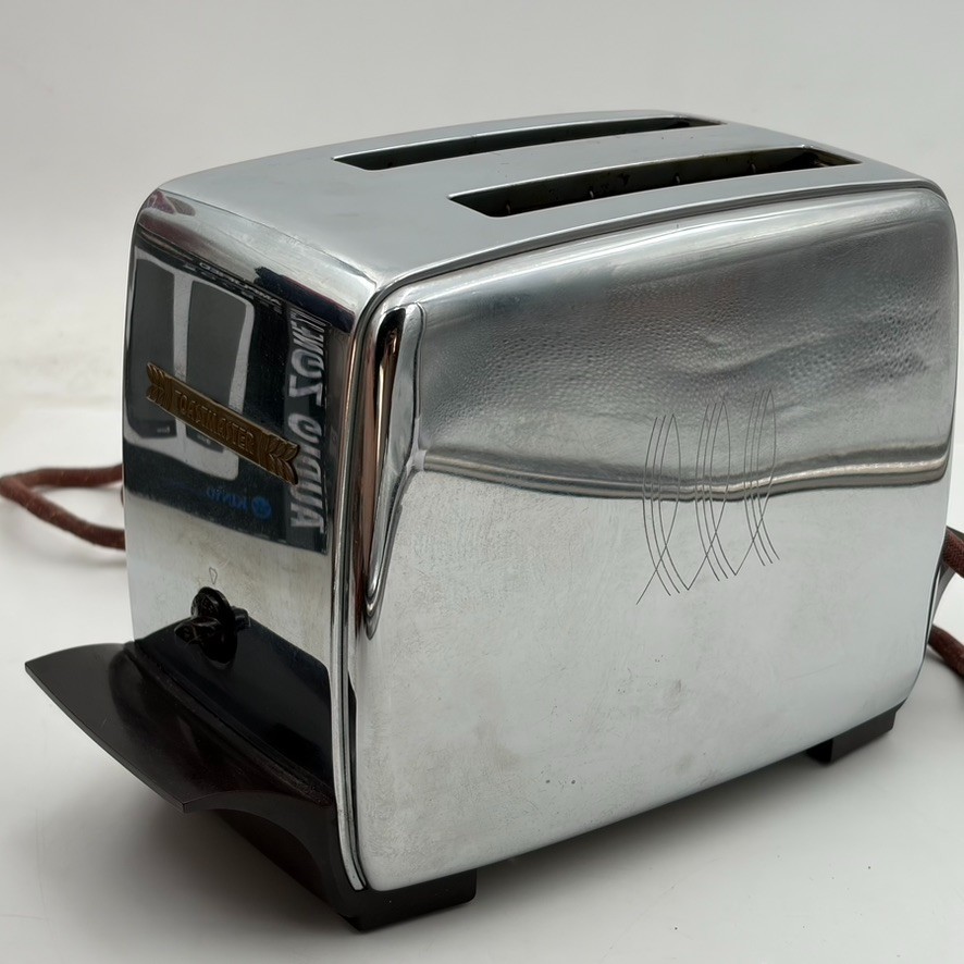 Vintage ToastMaster Super Deluxe Automatic Pop Up Toaster Model 1B16 Tested