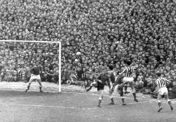 Sunderland Associated Football Club - Charlie Hurley 1964 Old Photo Sunderland Associated Football Club - Charlie Hurley 1964 Old Photo