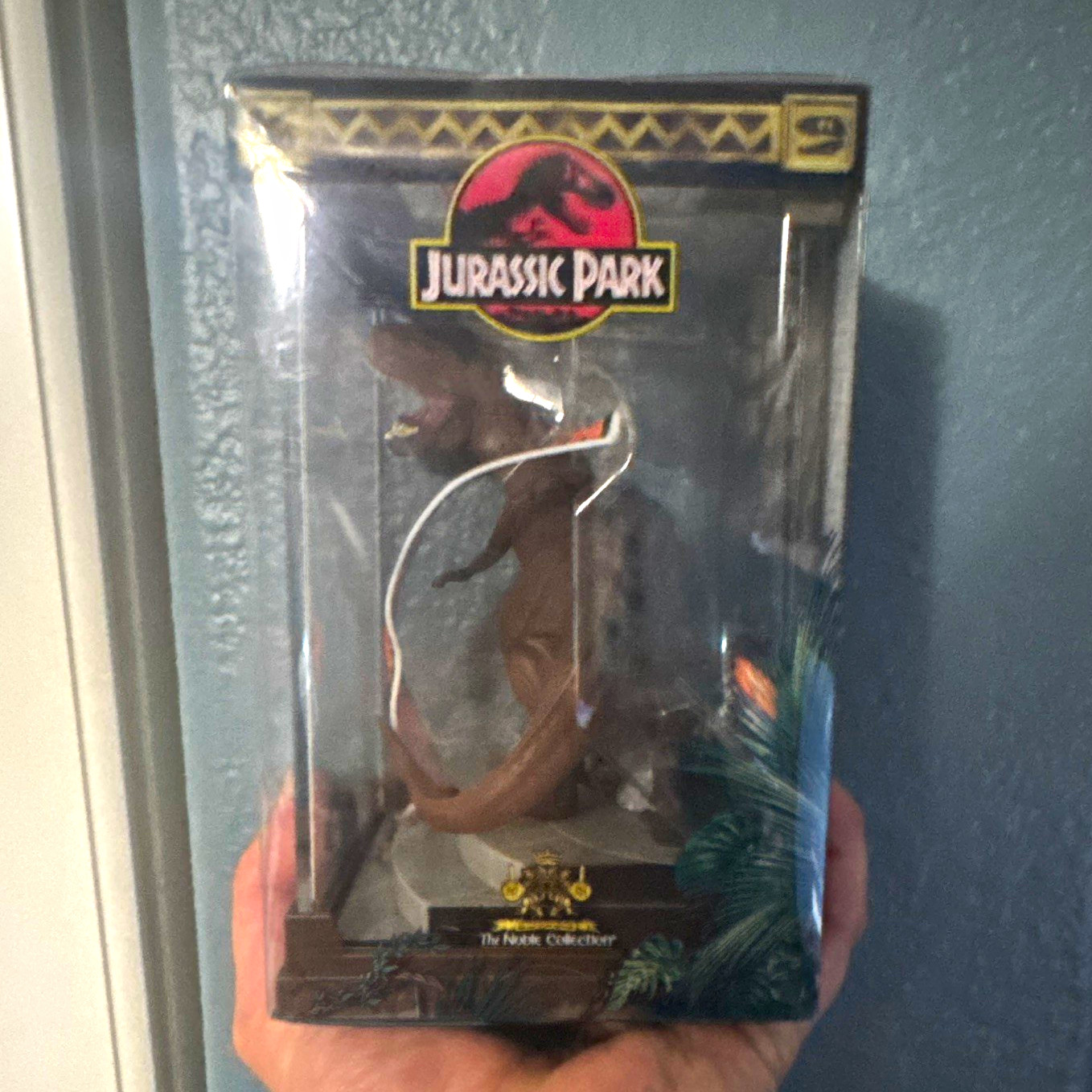 The Noble Collection Jurassic Park T-Rex Figure NN2500 Barnes & Noble Exclusive
