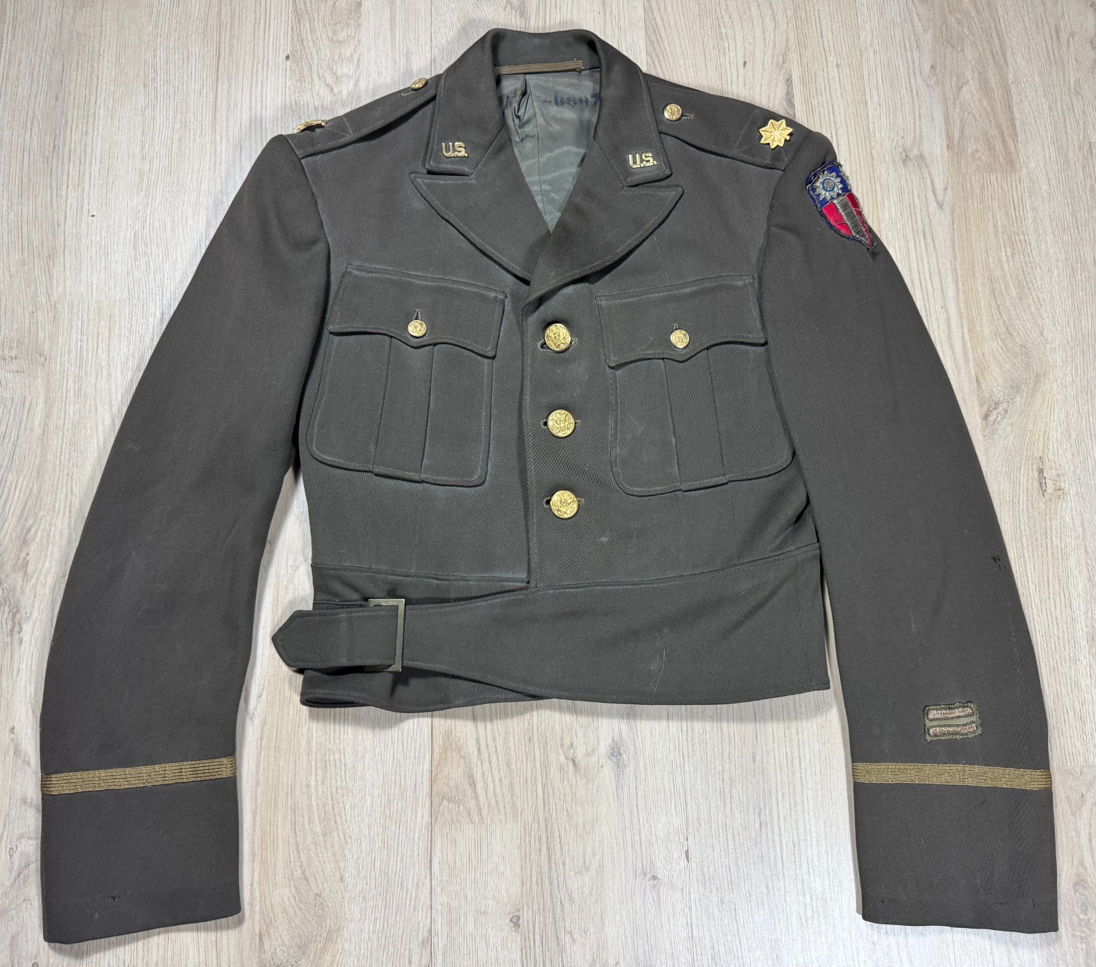 WW2 US Army Eisenhower Ike Officer Jacket Tunic Air Corps w/ Bullion CBI Patch WW2 US Army Eisenhower Ike Officer Jacket Tunic Air Corps w/ Bullion CBI Patch
