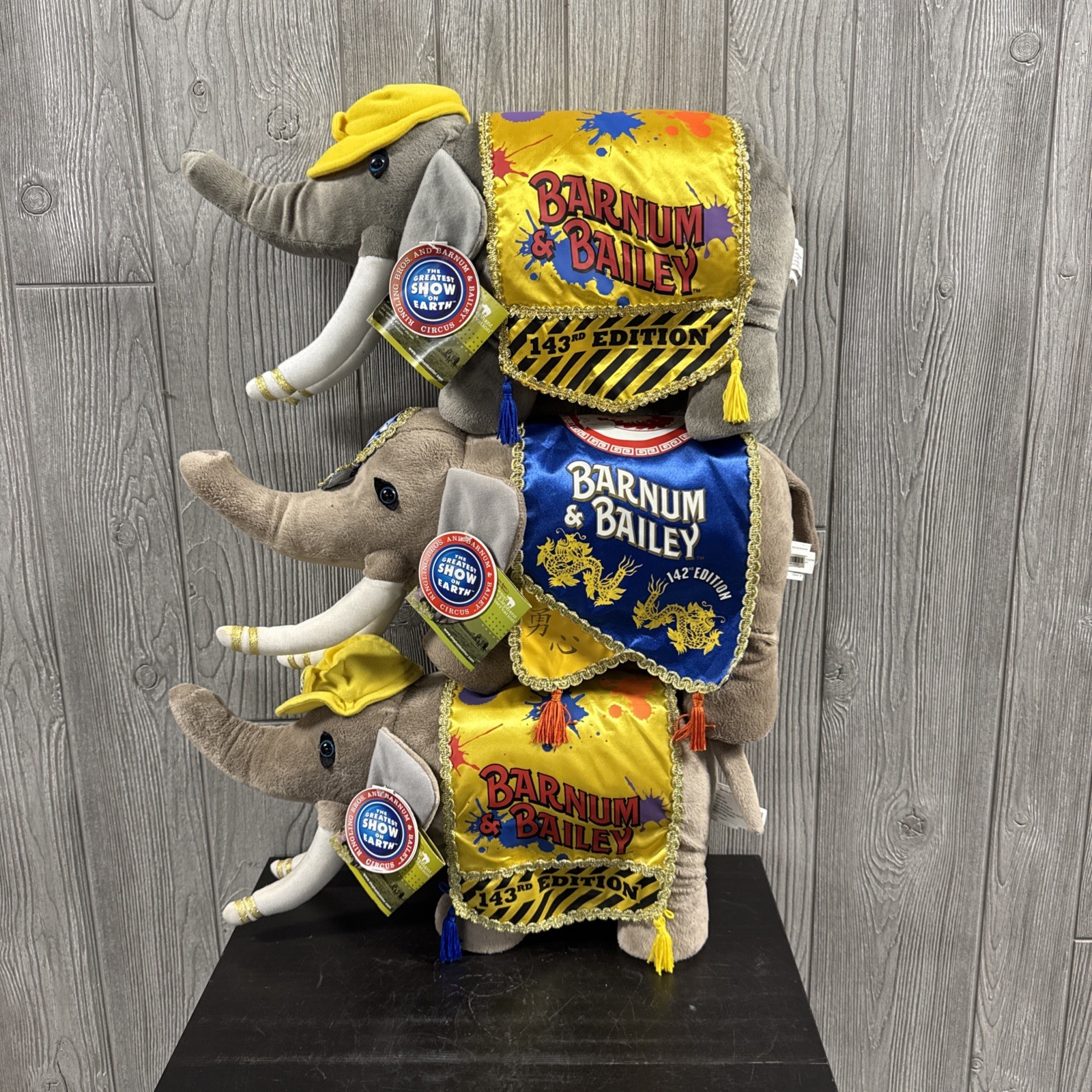 VTG Ringling Bros Barnum Bailey Circus Elephants 2001 Lot Of (3) Nostalgic