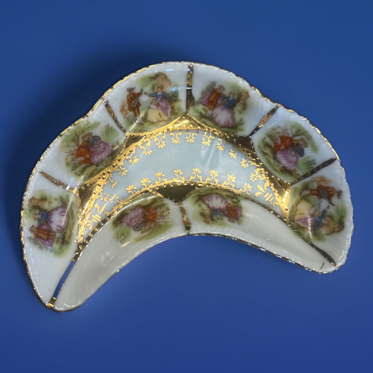 Vintage Arnat Creation Royal Vienna courting couple half-moon bone china dish Vintage Arnat Creation Royal Vienna courting couple half-moon bone china dish