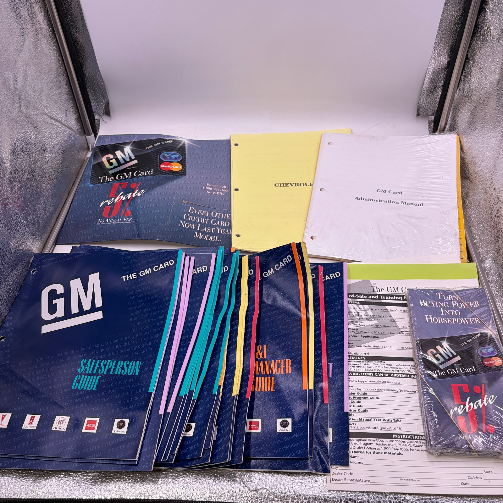 1992-93 GM Card Dealer Launch Training Kit Manuals Chevrolet Credit Card Lot