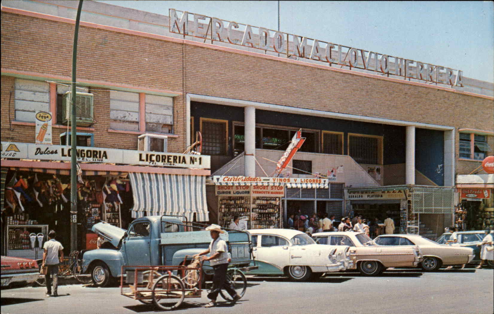 Tampico Mexico Nueva Laredo Market Classic 1960s Cars and Truck Chrome Postcard Tampico Mexico Nueva Laredo Market Classic 1960s Cars and Truck Chrome Postcard