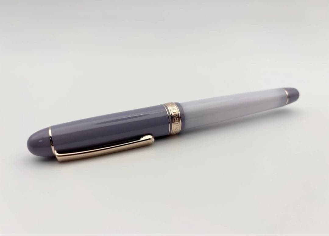 Excellent PLATINUM #3776 CENTURY Misty Bloom Fine F Fountain Pen