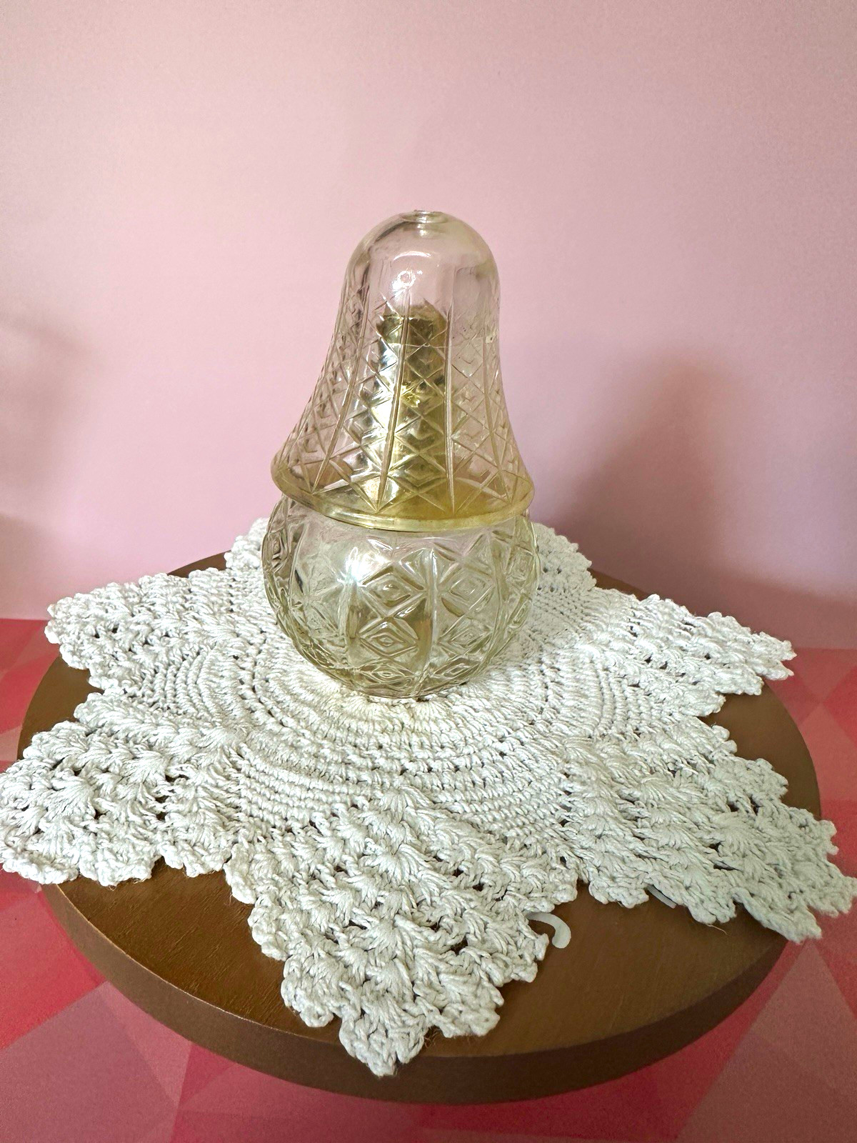Avon Pear Lumiere Charisma Cologne Mist Decorative Glass Bottle w/ Stopper