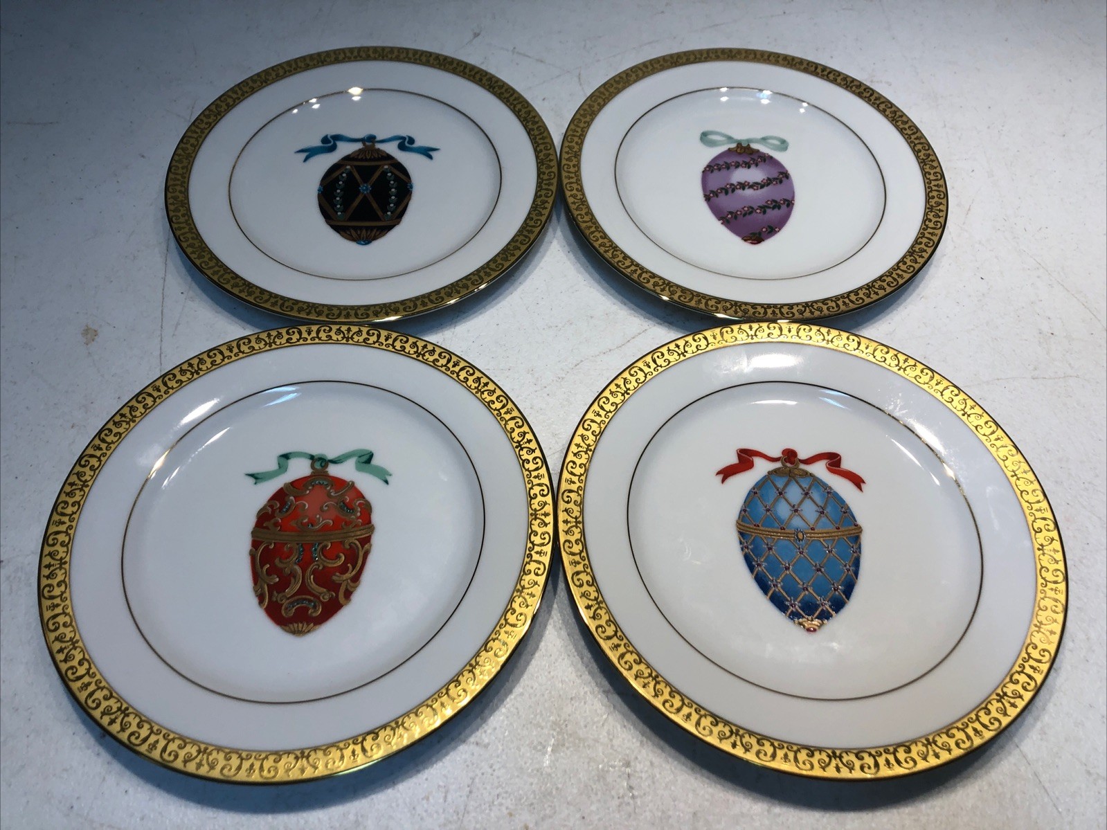 1991 Vintage Royal Gallery Gold Buffet Set of 4 Plates Faberge Egg