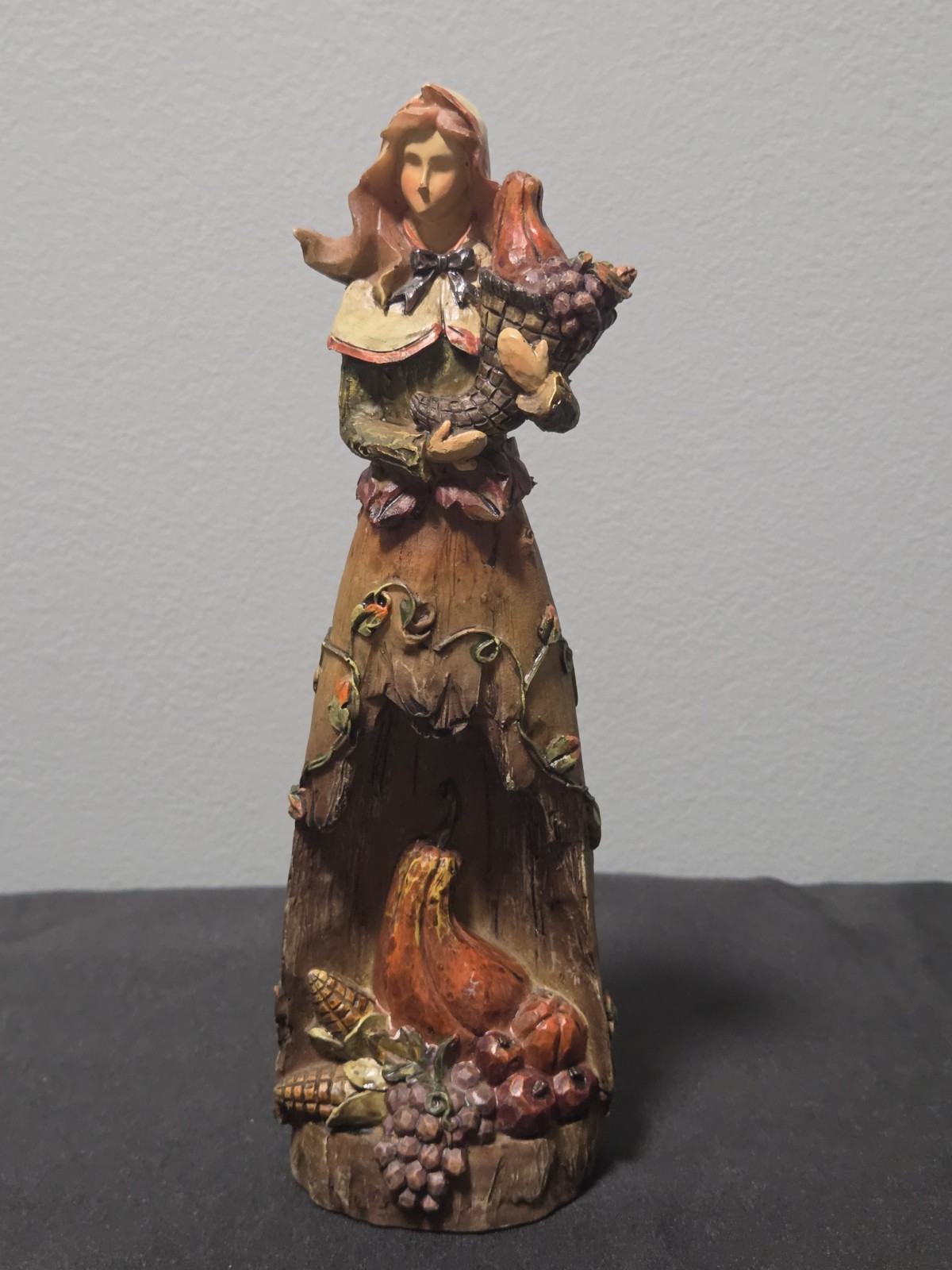 Vintage TII Collections Faux Wood Resin Pilgrim Woman Figurine Harvest Decor Vintage TII Collections Faux Wood Resin Pilgrim Woman Figurine Harvest Decor