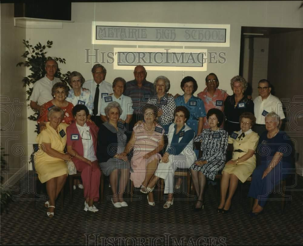 1986 Press Photo Members of the 1936 graduating class of Metairie High School