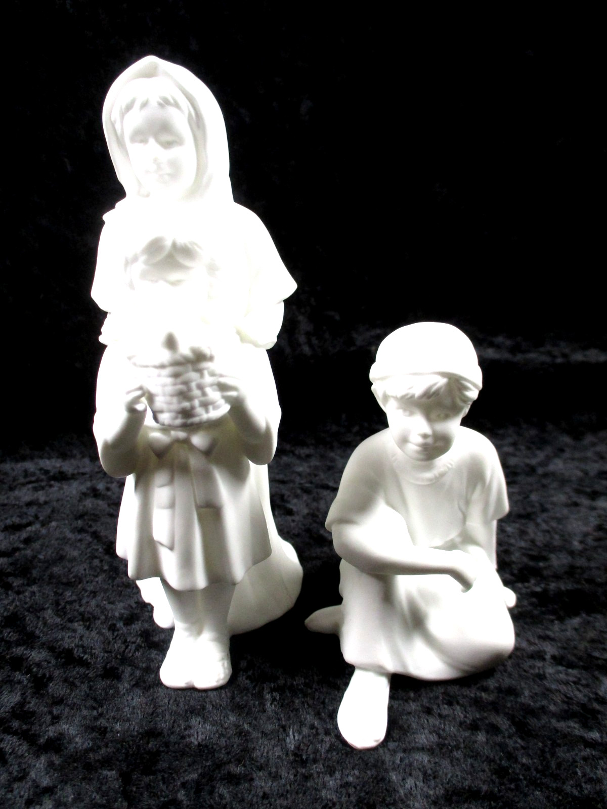 2 Lenox Children\'s Adoration Figurines - Unglazed Bone China - READ