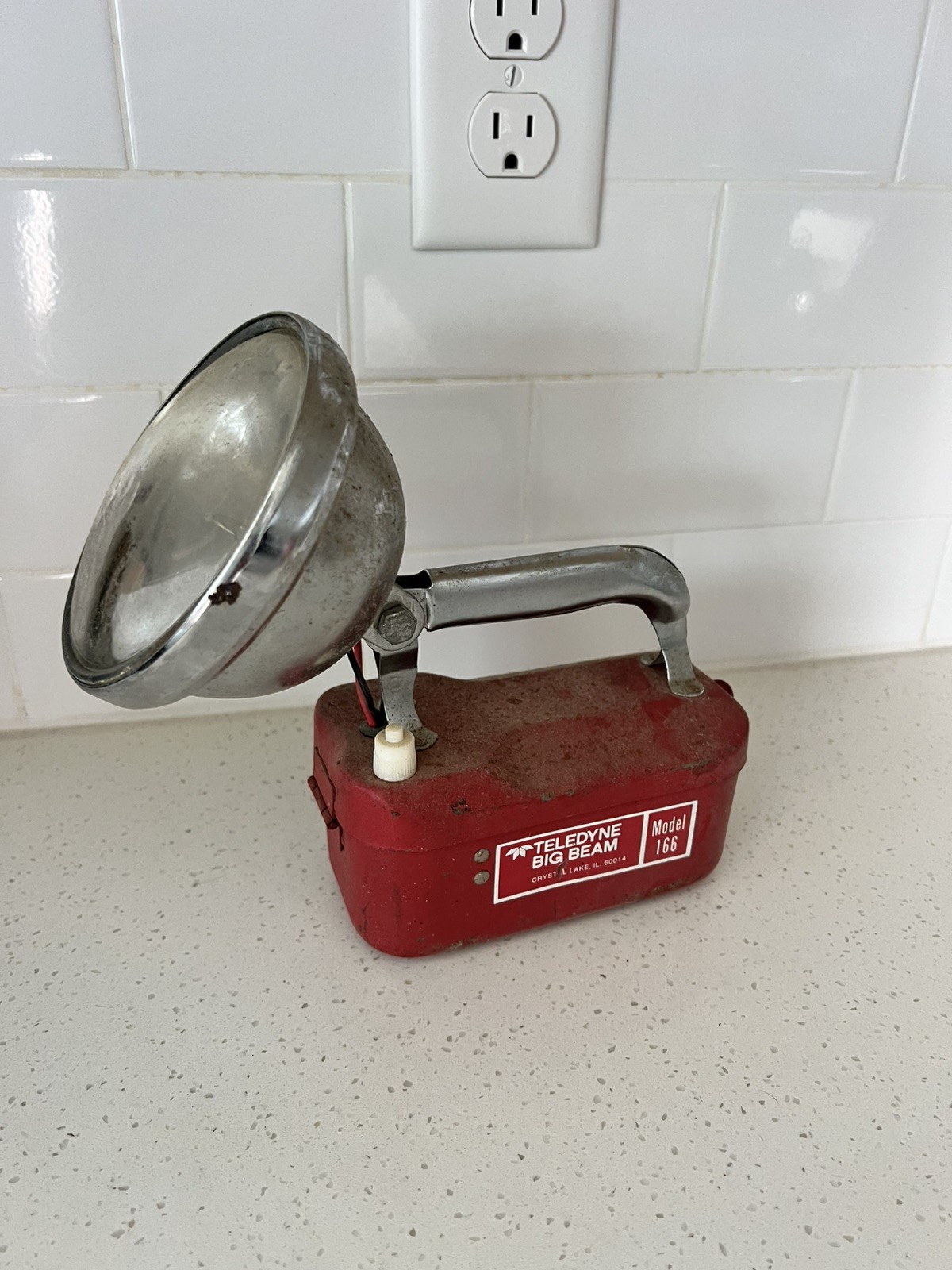 Vintage Teledyne Big Beam Model 166 Red Flashlight Lantern Handlamp