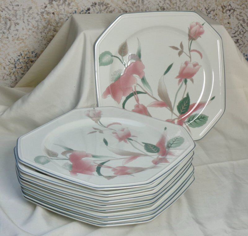 Vintage Mikasa Silk Flowers octagonal dinner plates- 10 inches