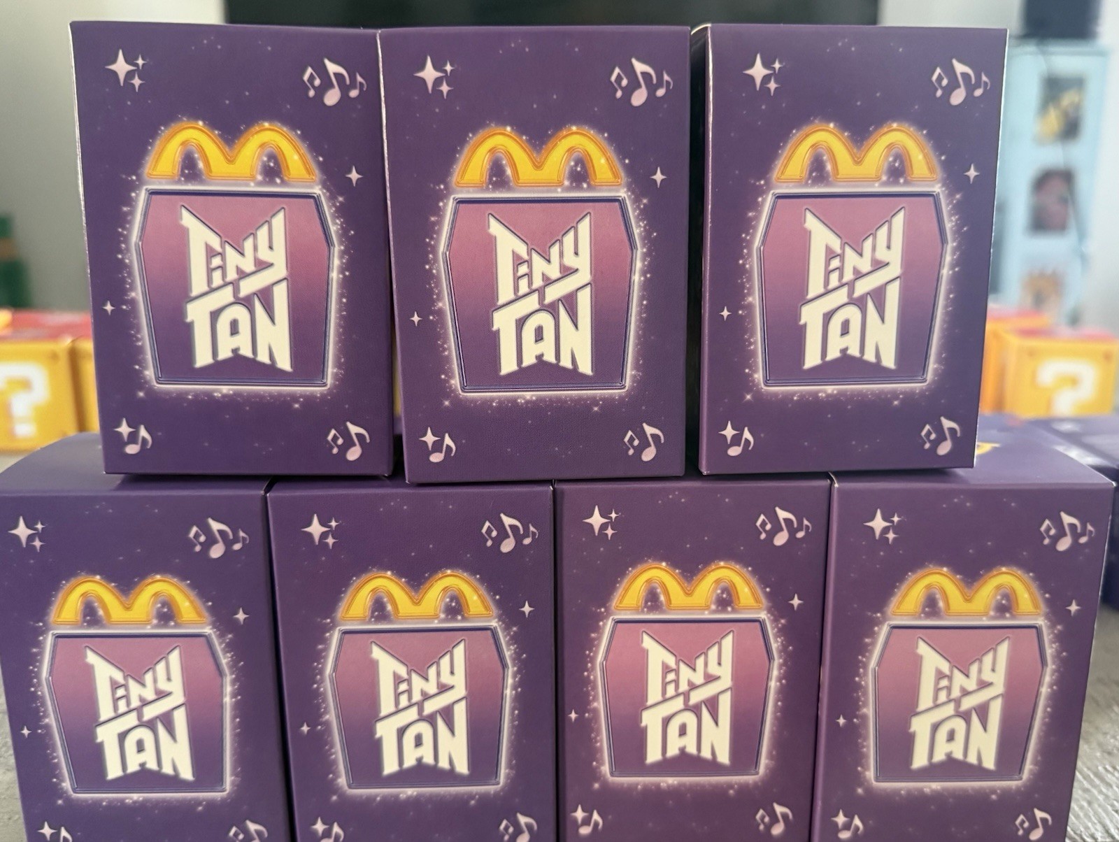 McDonald\'s Tiny Tan BTS 2025 Throwback Edition Happy Meal Toys  Set of 7 Sealed