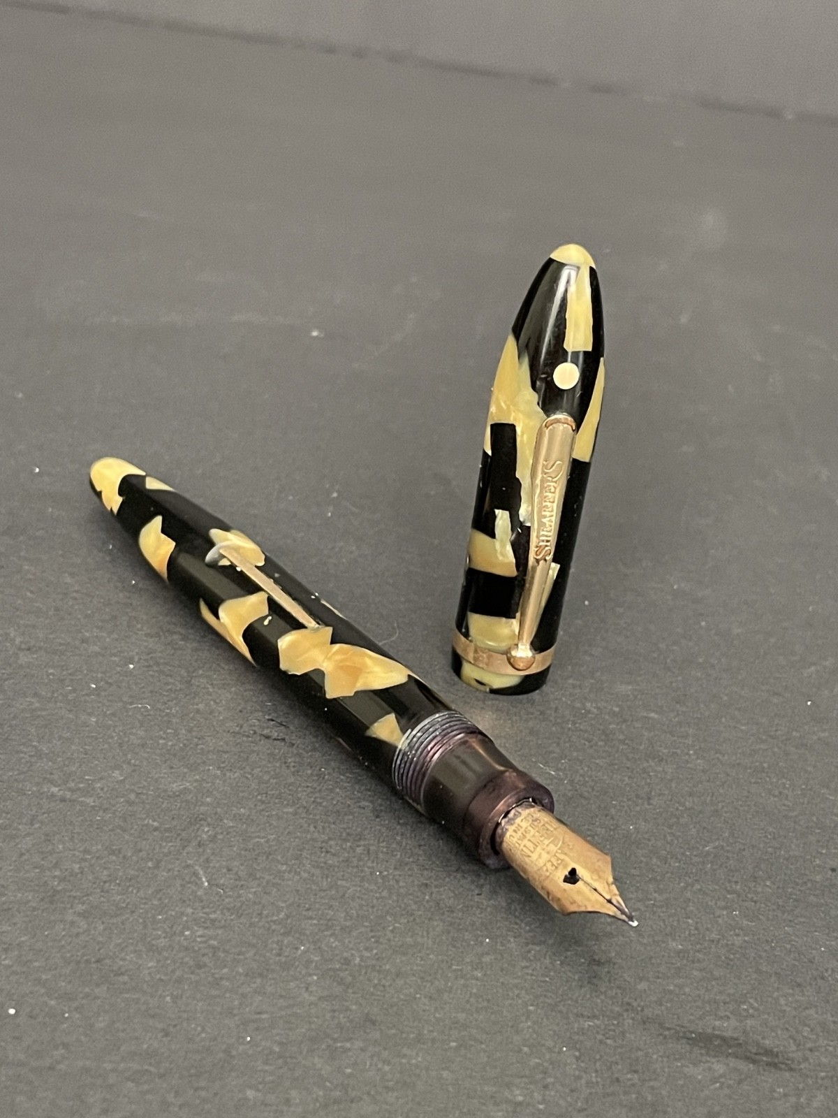 Vintage Sheaffer Lifetime Jumbo OS Balance Ebonized Pearl Fountain Pen 5 7/8