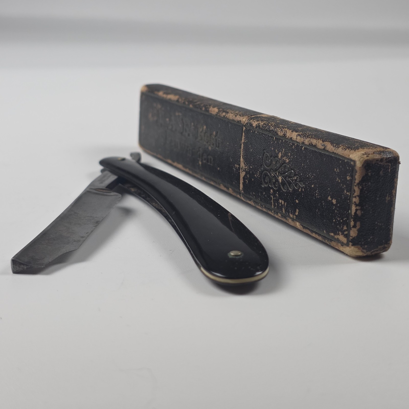 1910s Antique Dutch Barber Straight Razor No. 43 Ed. Selzer J.A.F. Best