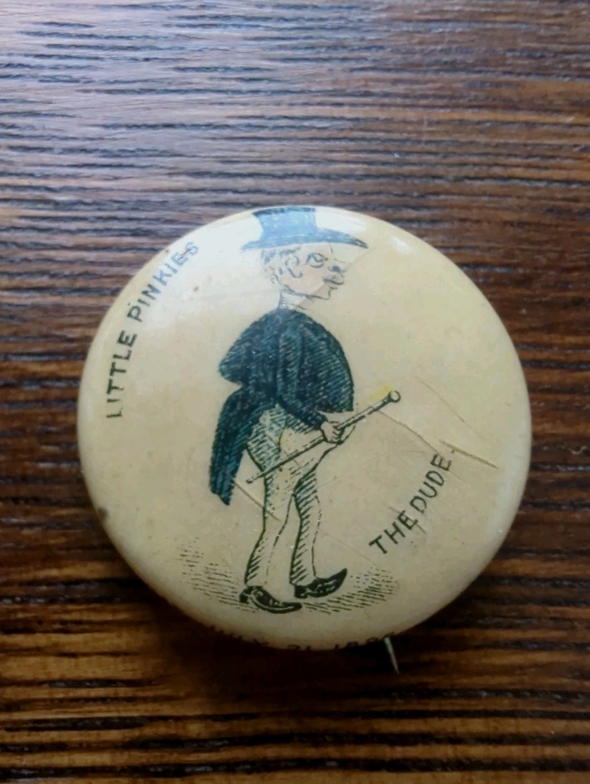 1896 Little Pinkies The Dude Pinback Pepsin Gum  With Display Case Antique