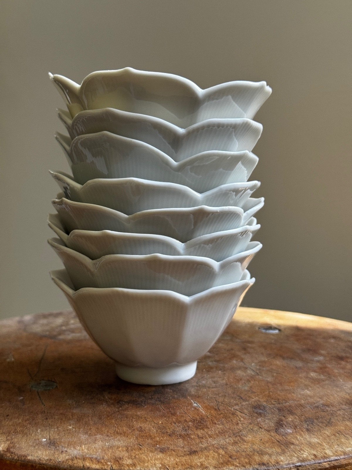 Vintage Small Porcelain Lotus Bowls