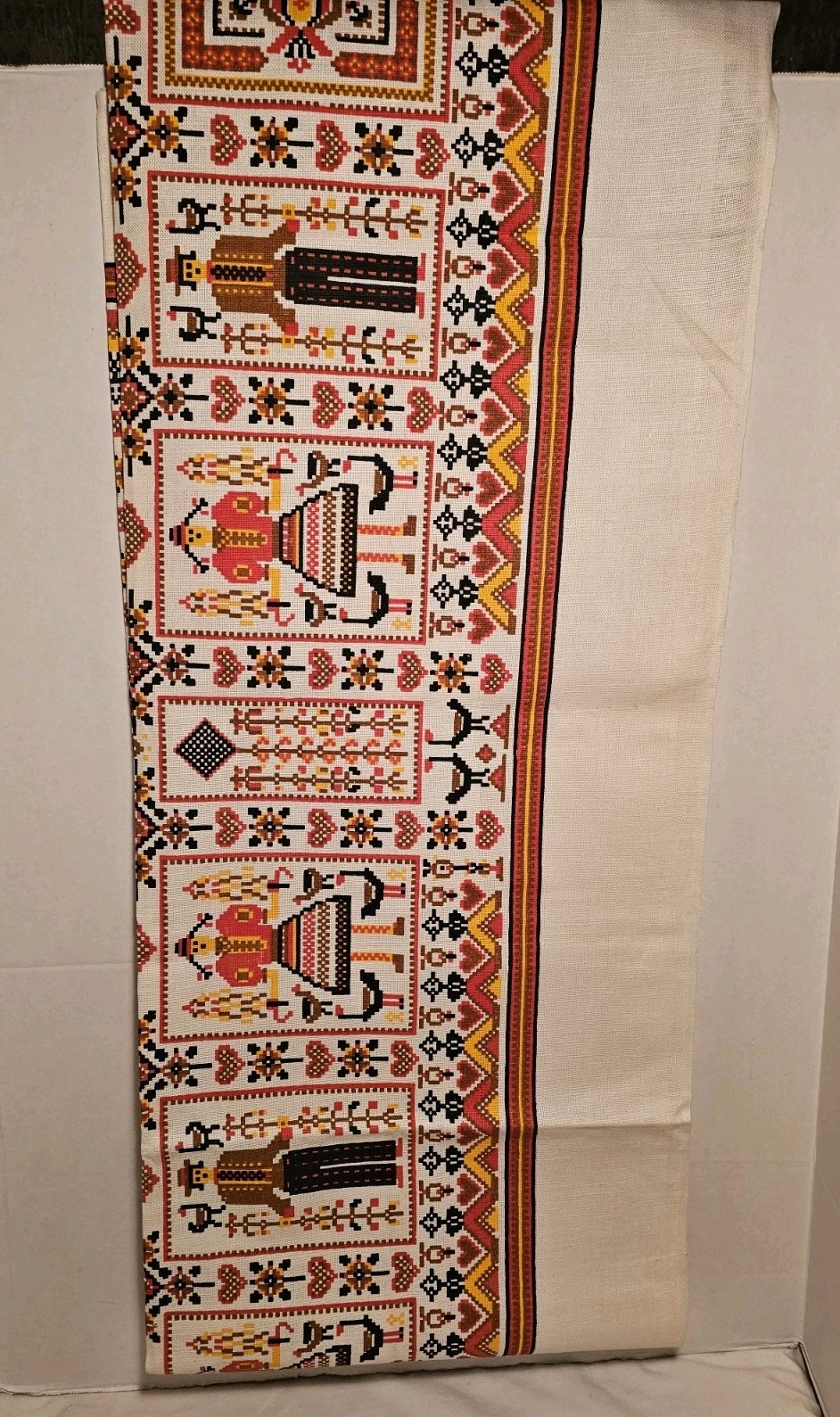 Elite Creation Vintage Country Tablecloth 83” L x 60”W Linen Cotton Poland MCM