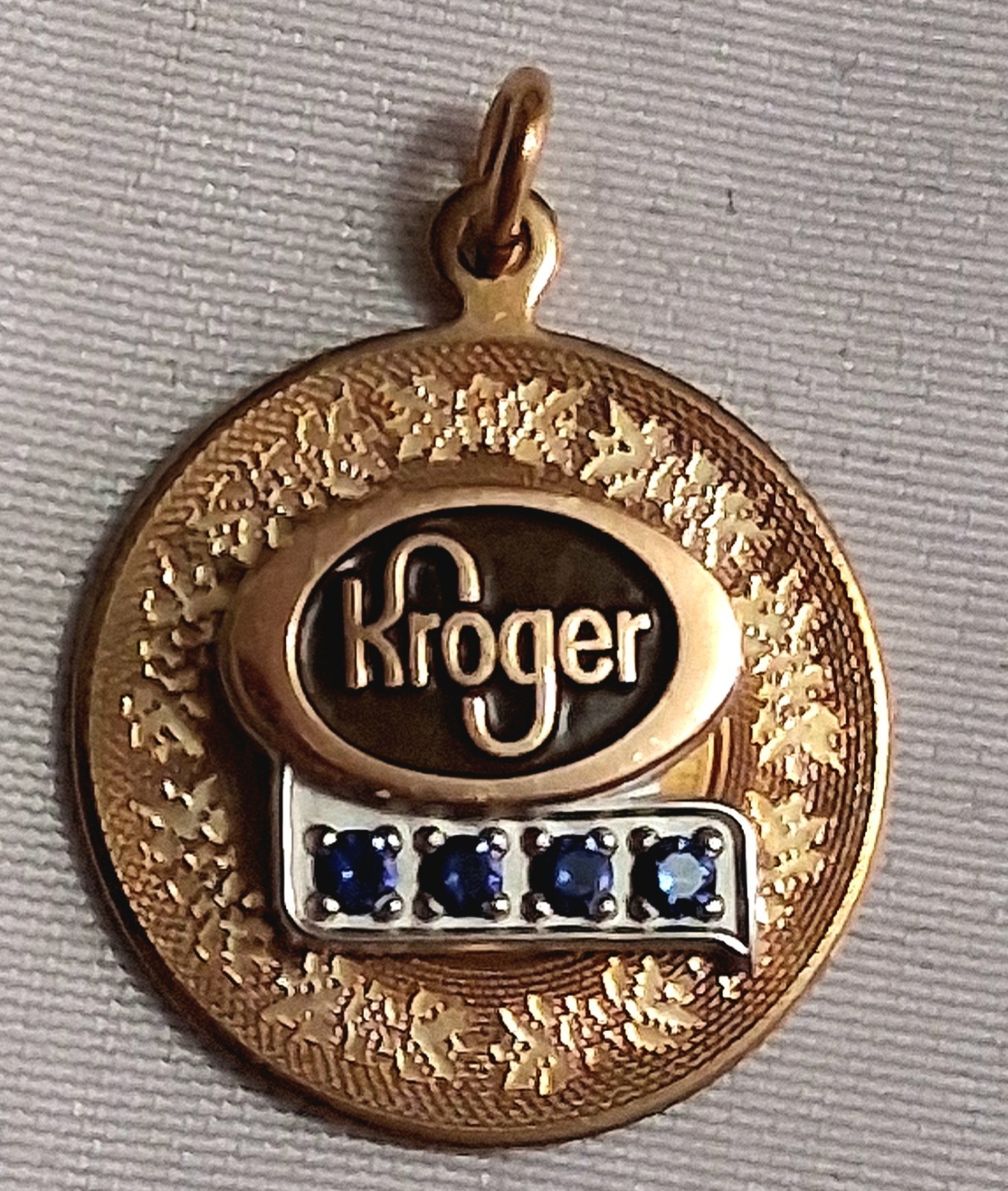VTG Employee Service Award Pendant Charm KROGER Grocery 1/20 12k GF Sapphires