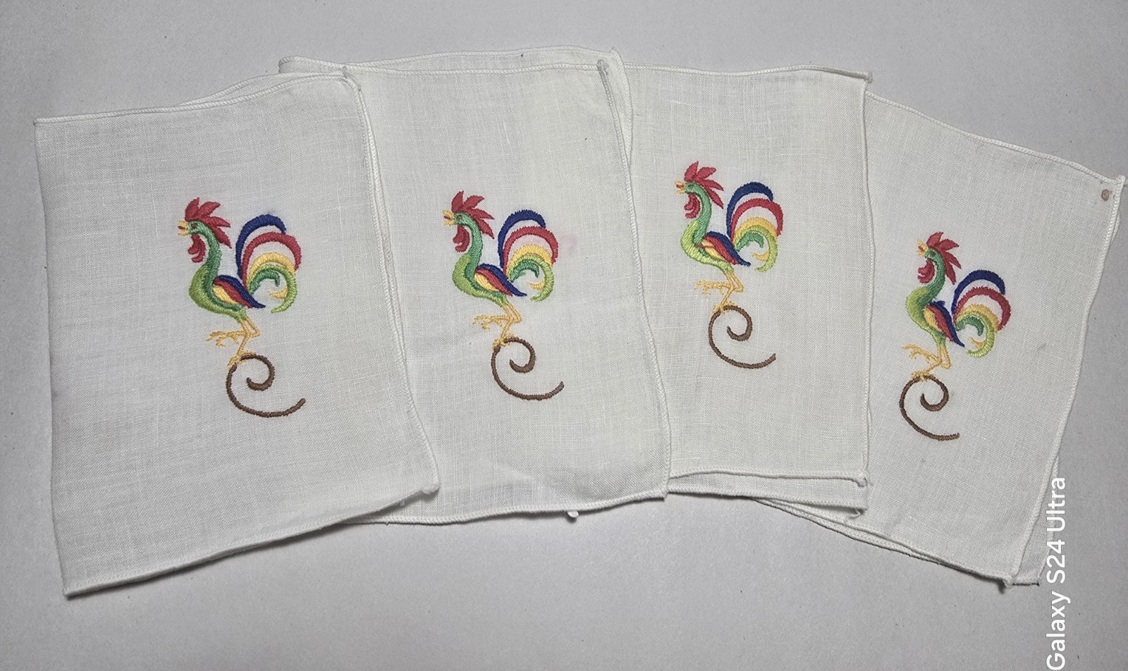 VTG Portuguese Rooster Cocktail Napkins Set of 4 Galo de Barcelos Embroidered