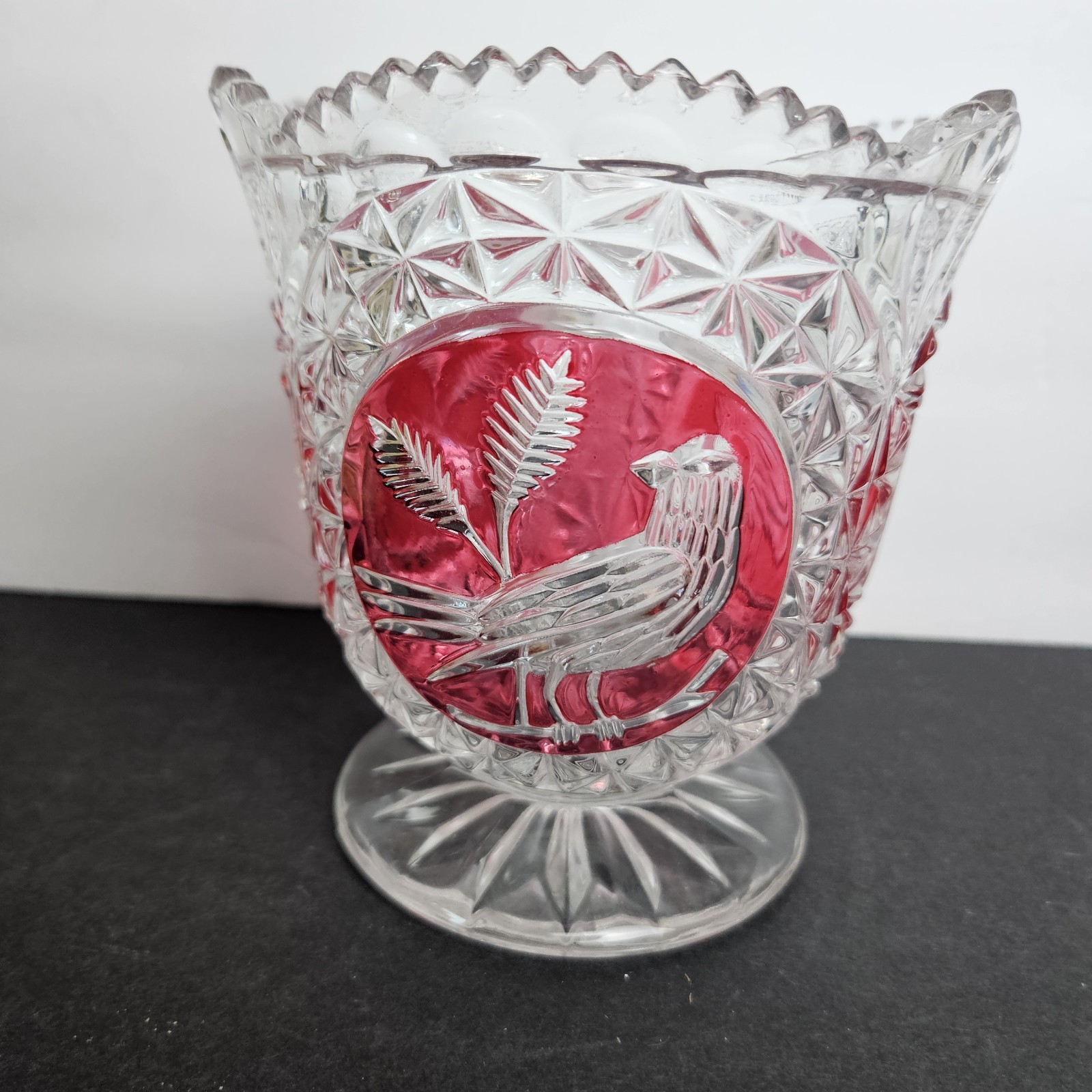 HOFFBAUER BYRDES 24% Lead Crystal Pedestal Candy Dish w/ Bird Design