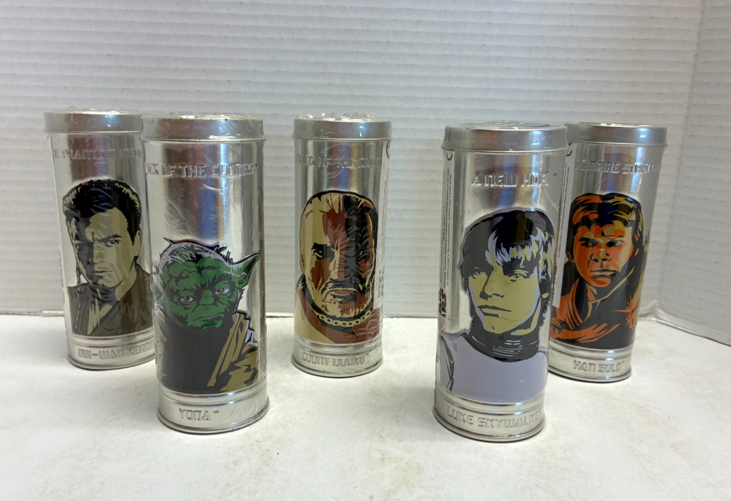 F2 Lot of 5 Burger King STAR WARS Promo Reversible Watches in Sealed Tins 2005