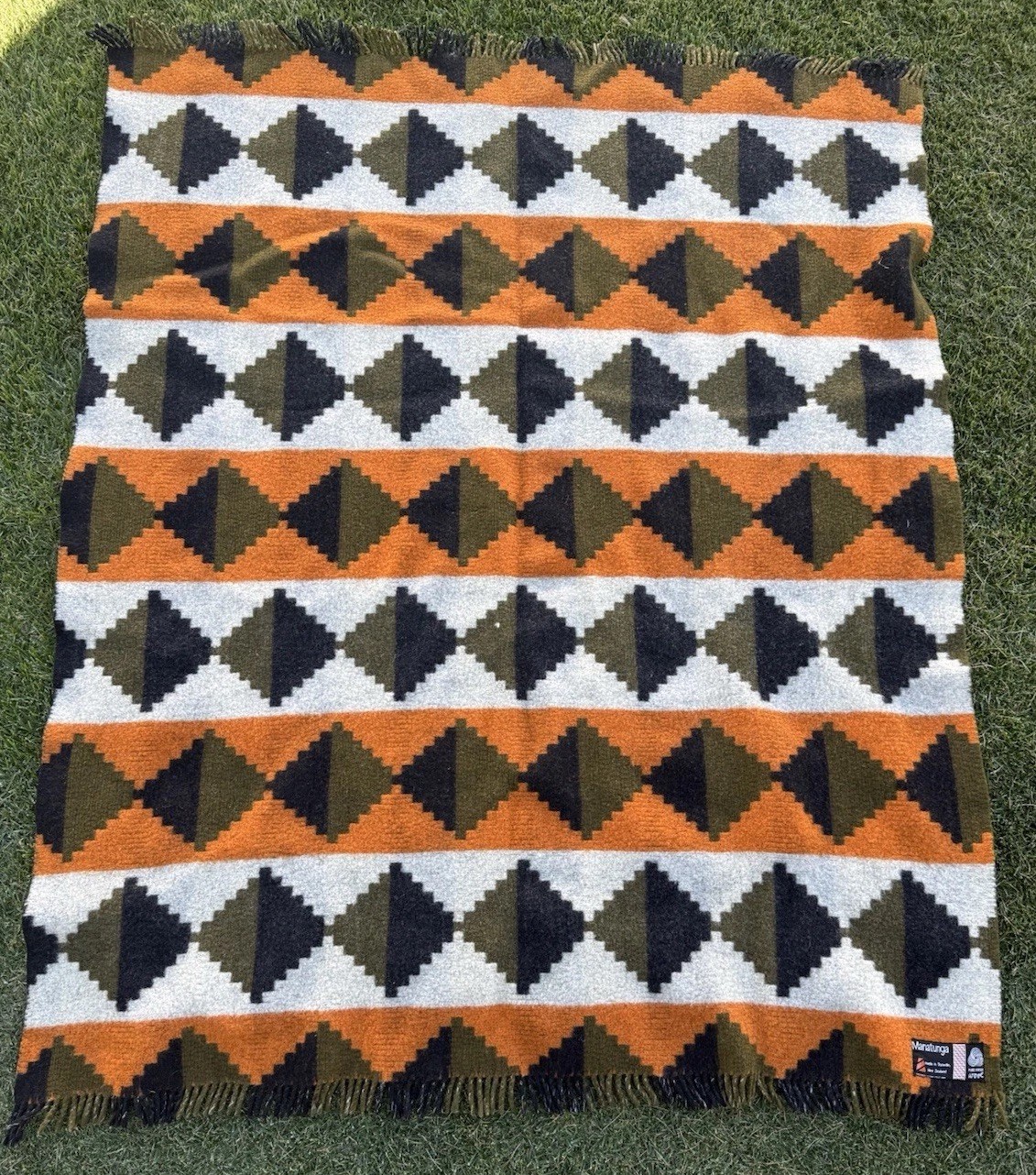 Vintage 70’s Manatunga Wool Throw Blanket. New Zeal and
