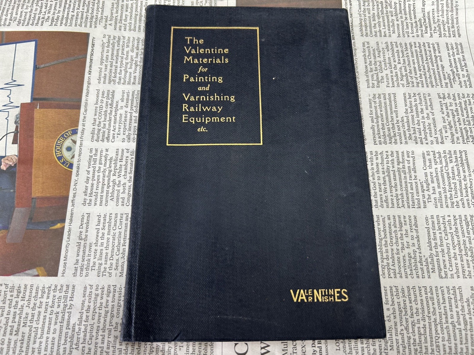 1912 locomotive train engine railroad car paint varnish book Valentine Valspar