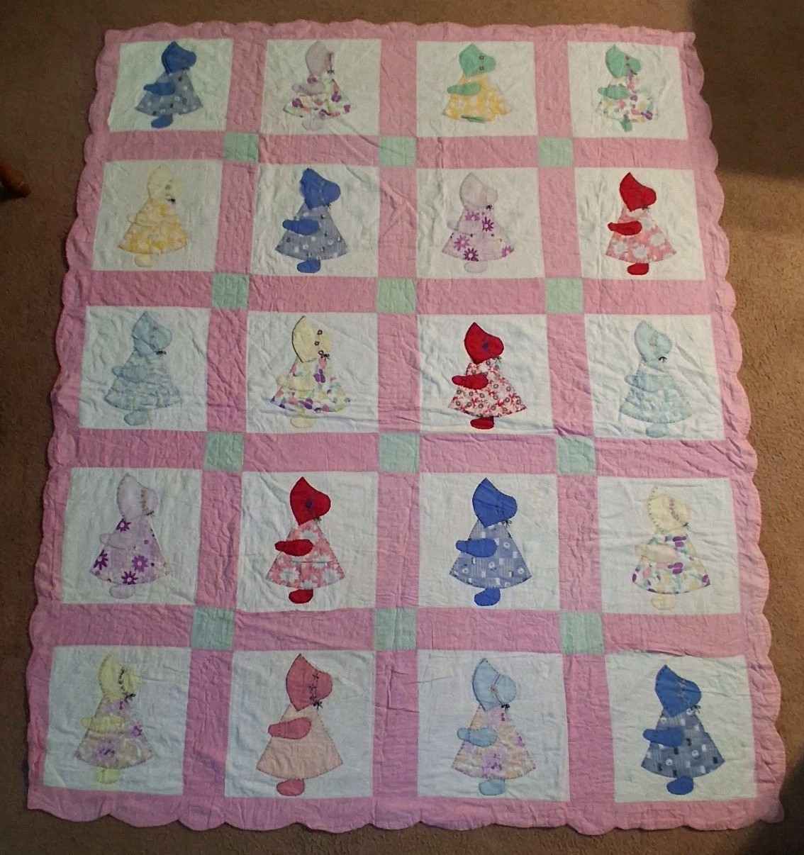 Vintage Hand Sewn Sunbonnet Sue w/Pink Scalloped Edge Quilt 81” X 67” Blanket Vintage Hand Sewn Sunbonnet Sue w/Pink Scalloped Edge Quilt 81” X 67” Blanket