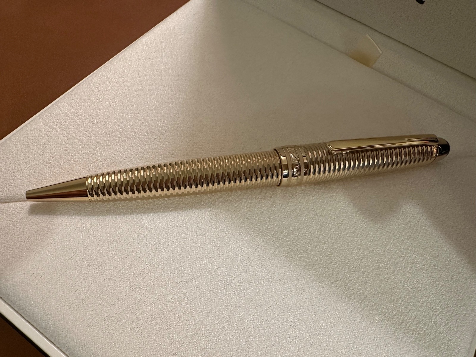 Montblanc Meisterstück Geometry Solitaire Champagne Gold Midsize Ballpoint Pen