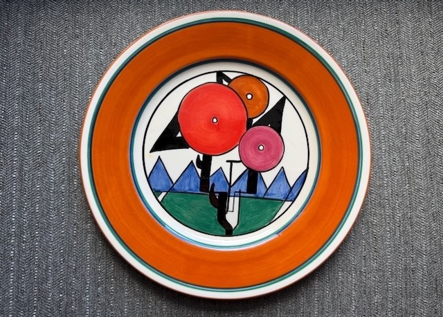 Metropolitan Museum of Art MMA 1993 Frank Lloyd Wright Style Plate 10.5\