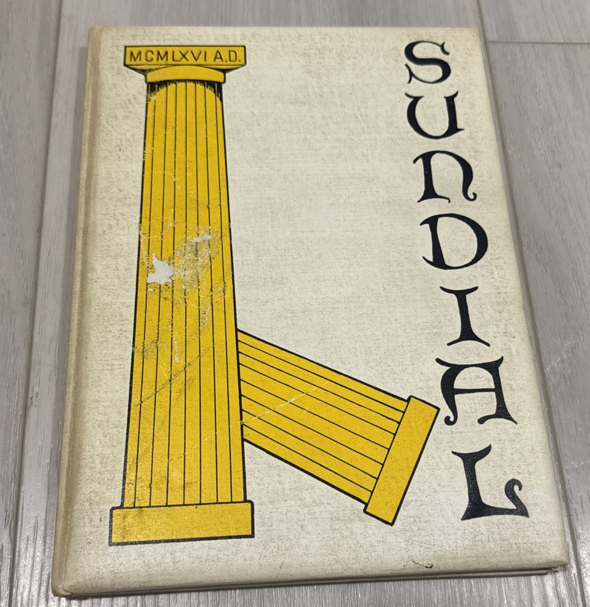 Marlborough School Los Angeles, CA SUNDIAL YEARBOOK 1966