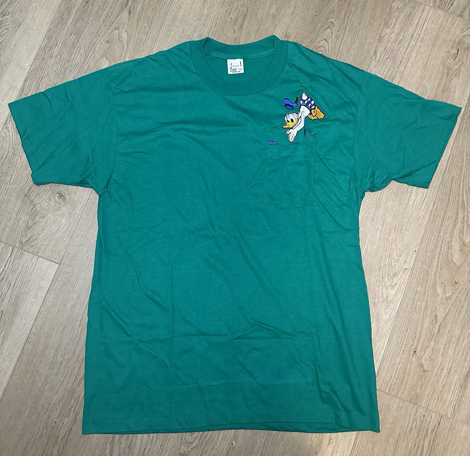 Vtg 90s Disney Donald Duck Pocket T Shirt Green Embroidered Anvil Red Bar XL